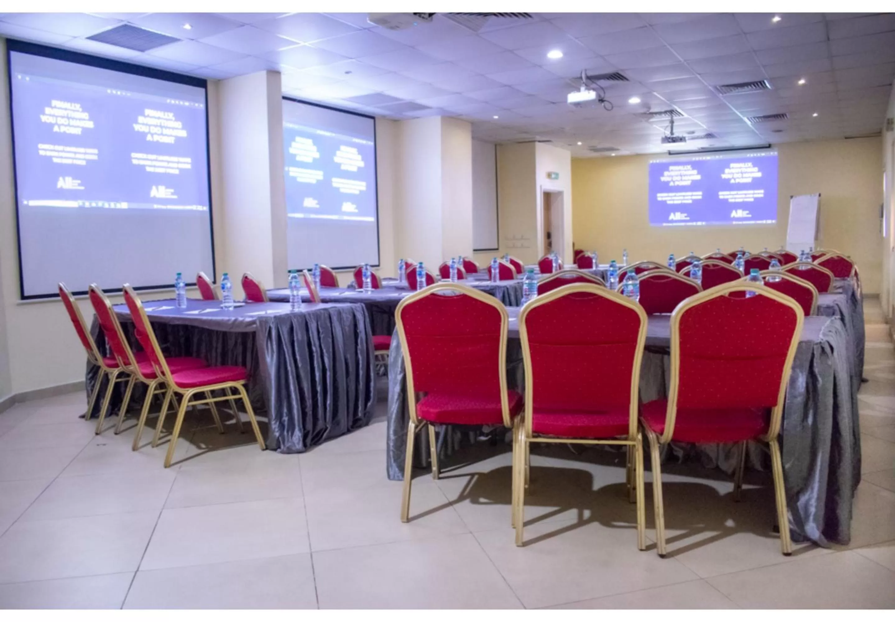 Meeting/conference room in Lagos Airport Hotel
