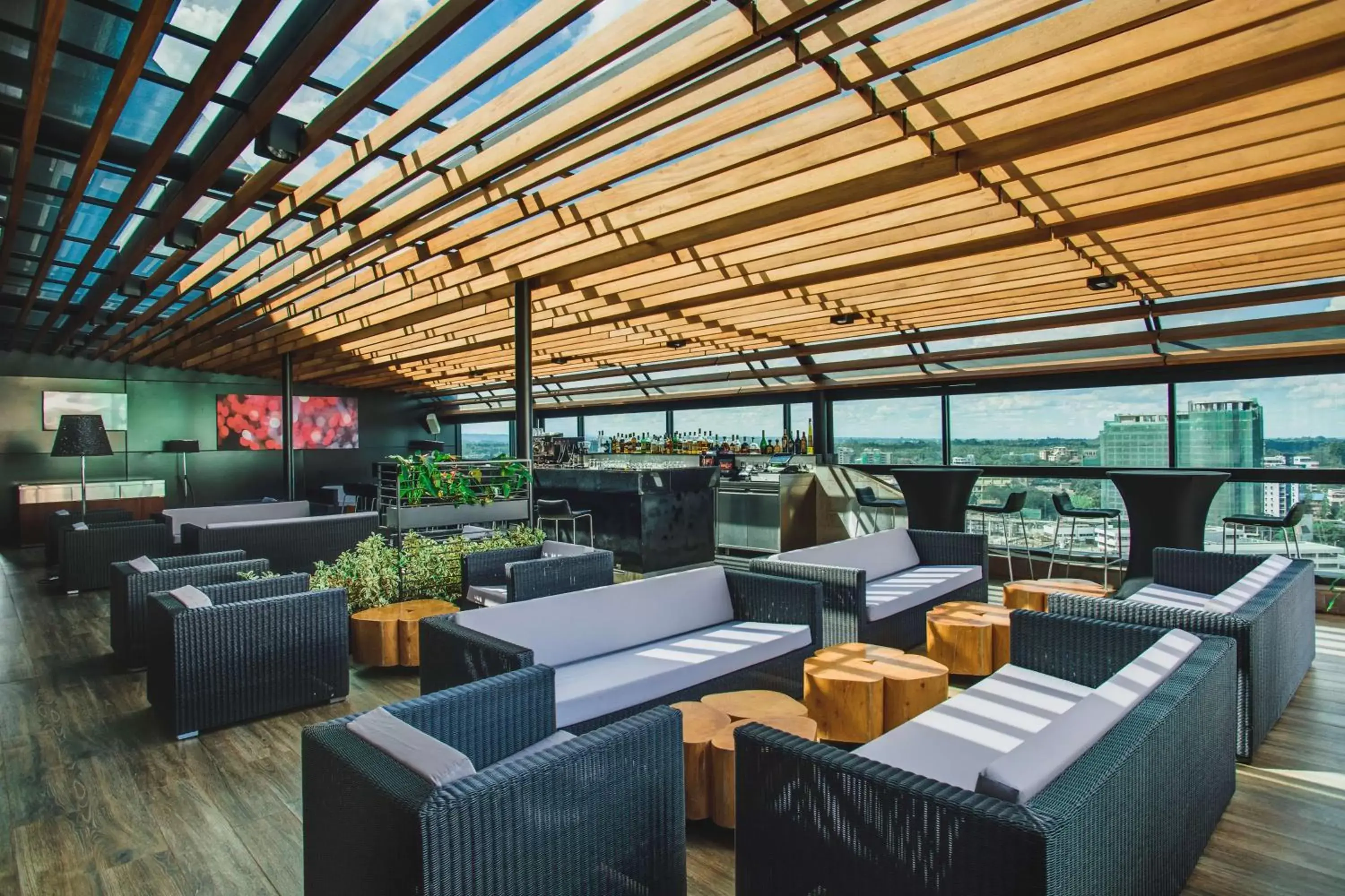 Lounge or bar in Park Inn by Radisson, Nairobi Westlands Lounge or bar in Park Inn by Radisson, Nairobi Westlands