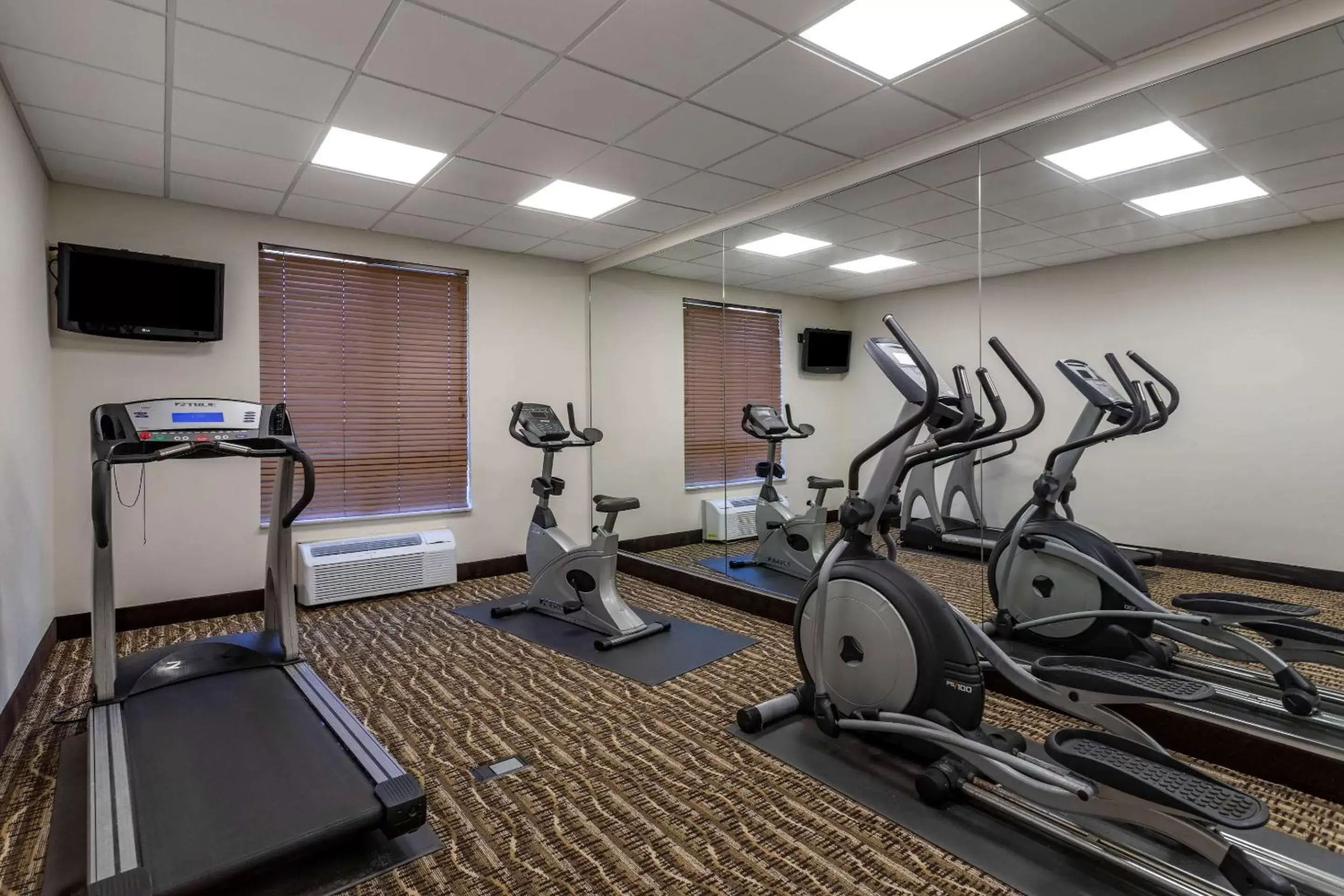 Spa and wellness centre/facilities, Fitness Center/Facilities in Quality Inn & Suites