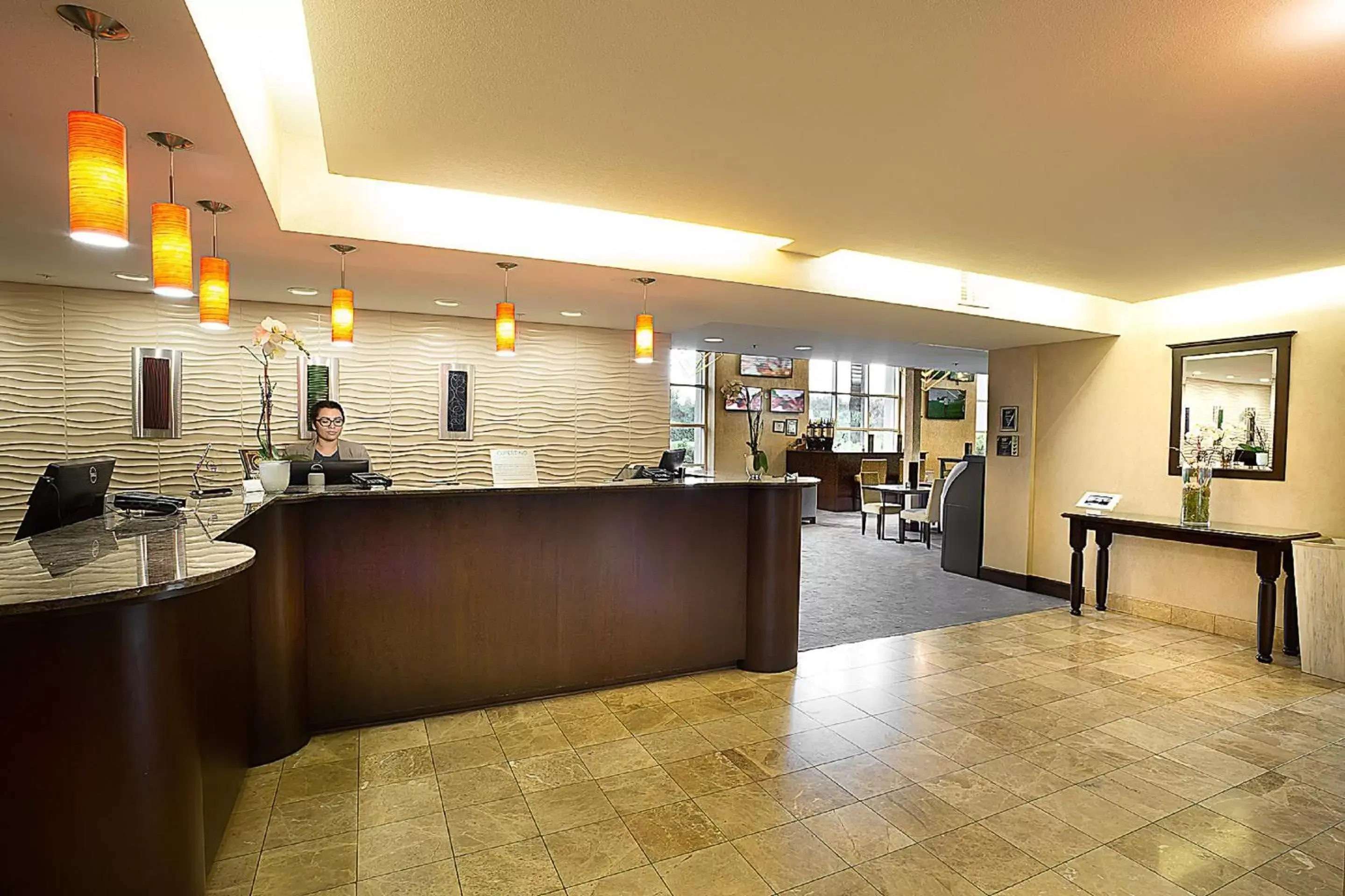 Lobby or reception in Cupertino Hotel