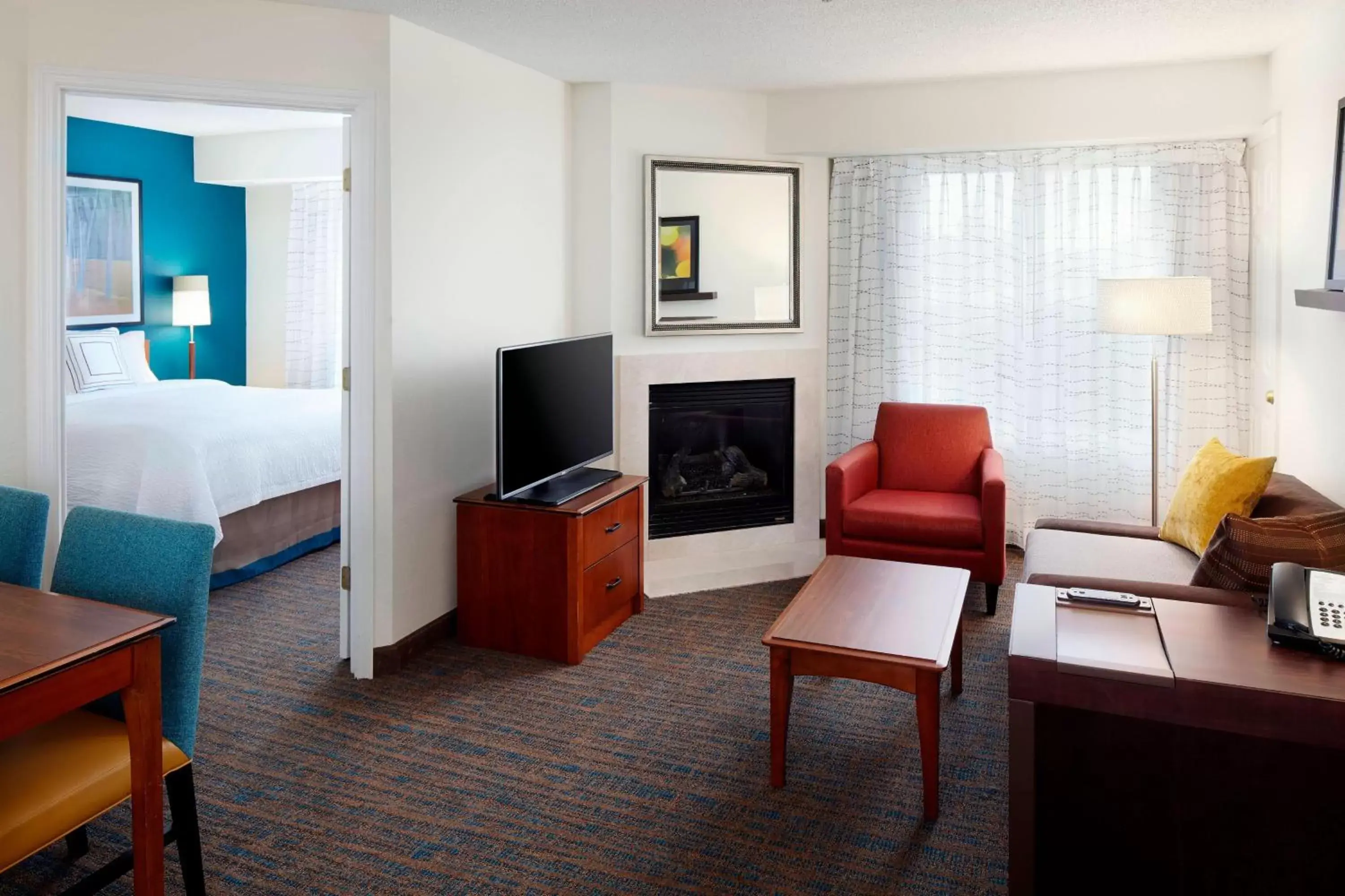 Living room, Seating Area in Residence Inn Saint Louis Airport / Earth City