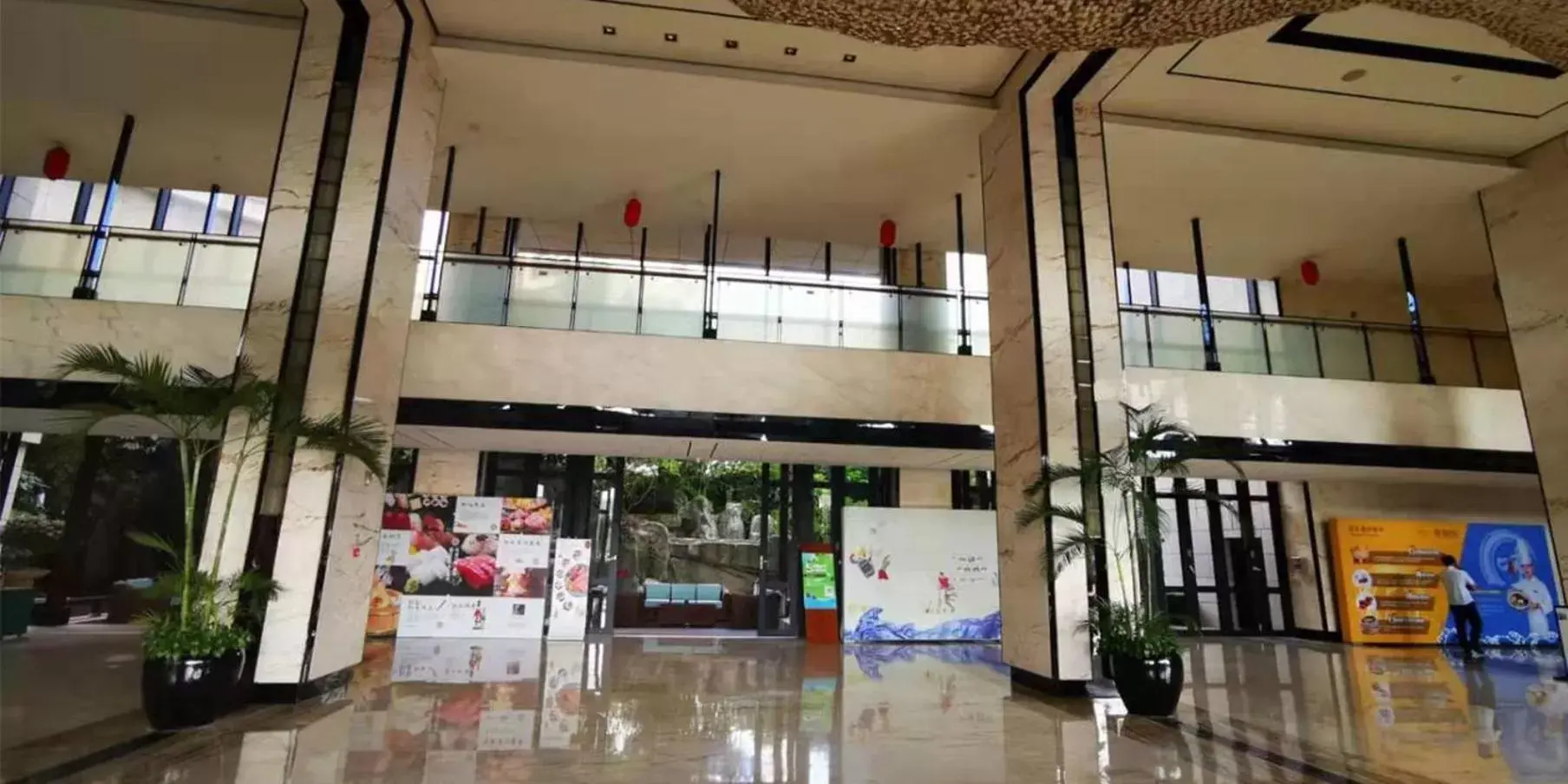 Property building in Crowne Plaza Sanya City Center, an IHG Hotel