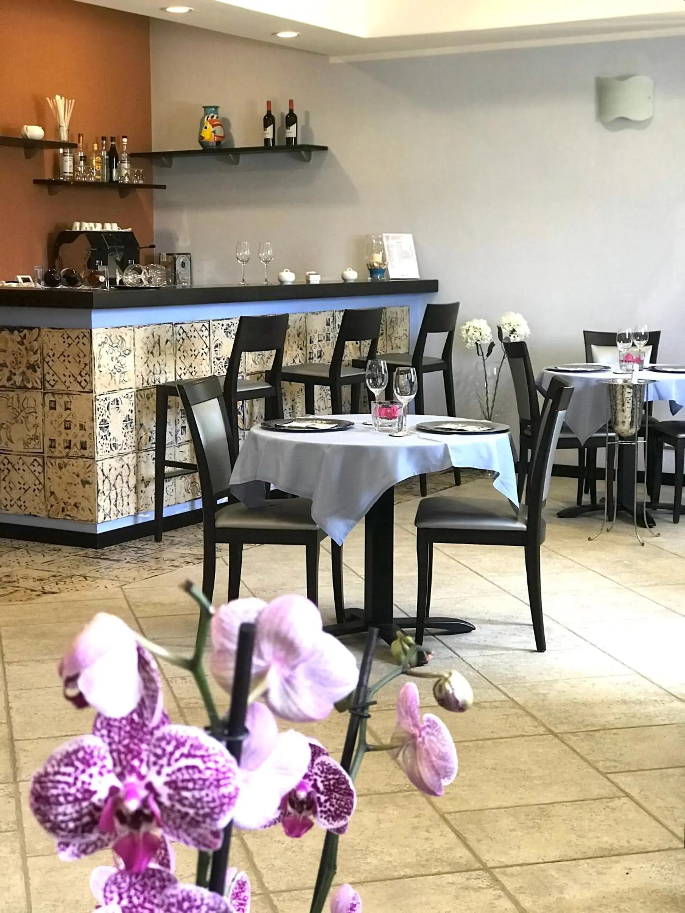 Restaurant/Places to Eat in Baglio Di Scopello