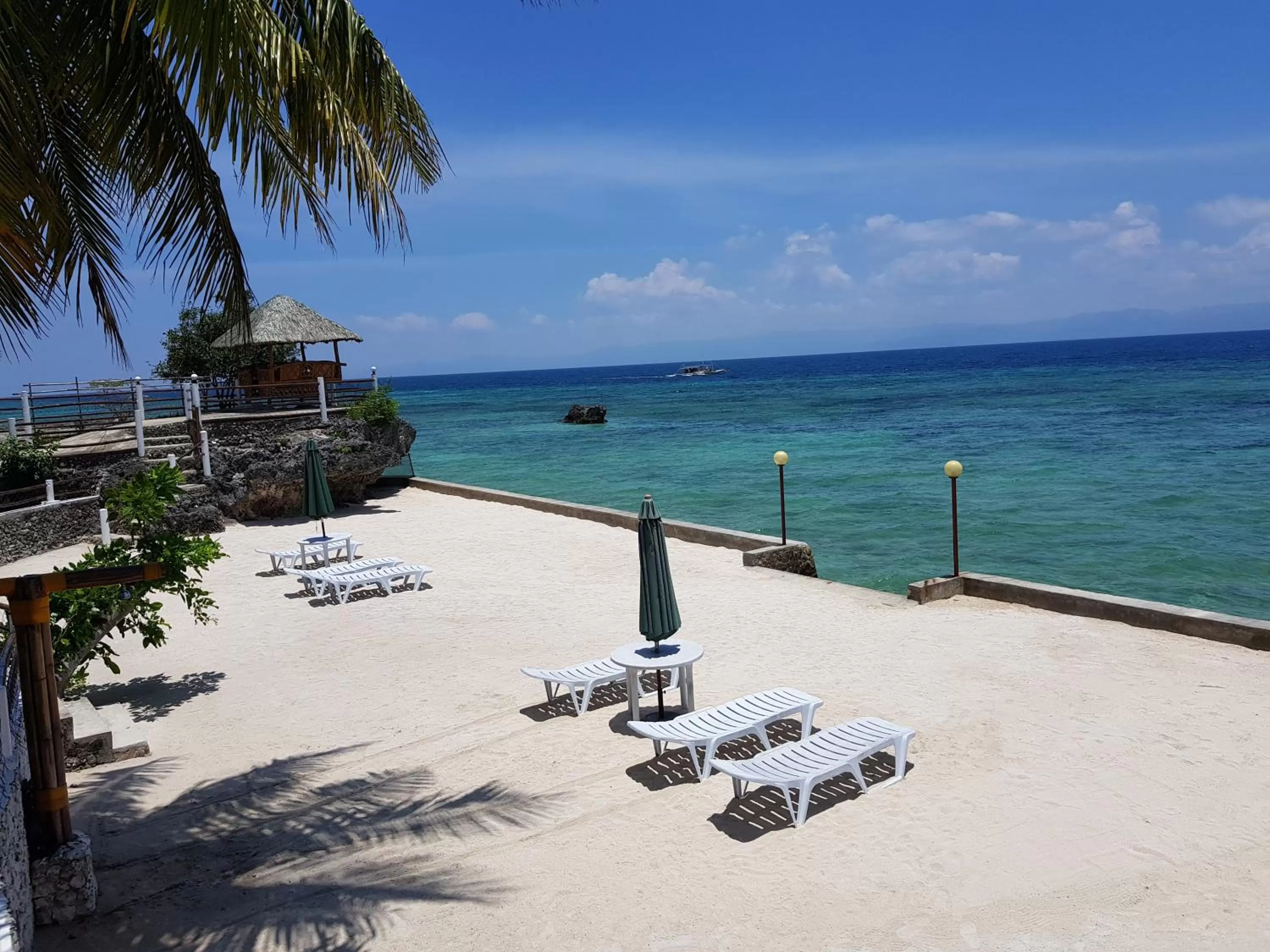 Beach in Tauig Beach Resort