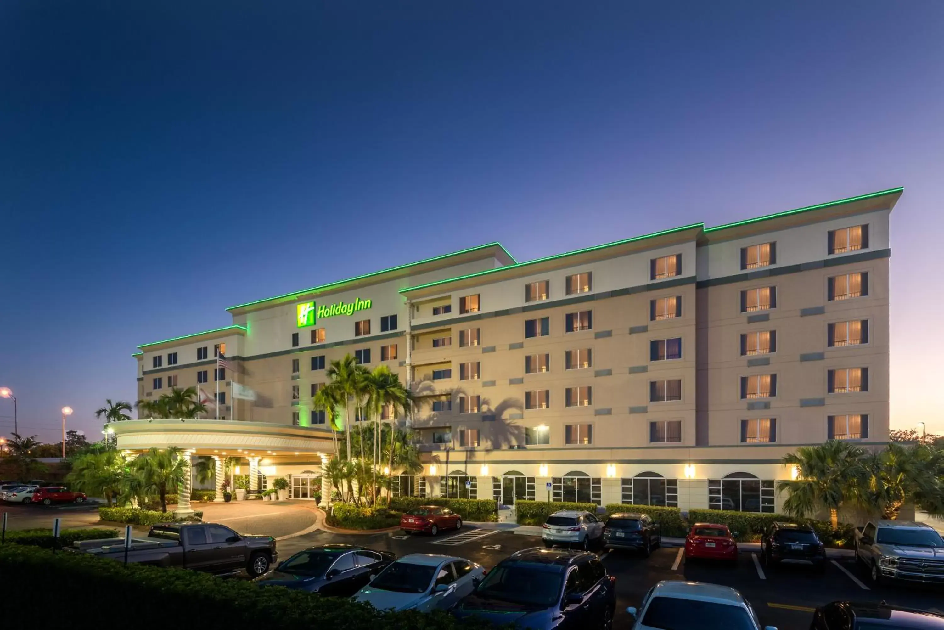 Property Building in Holiday Inn Fort Lauderdale Airport, an IHG Hotel