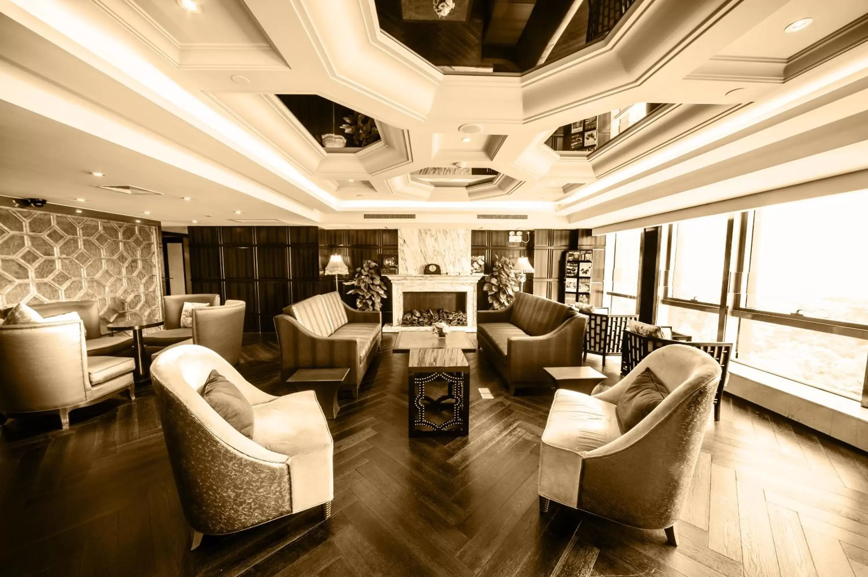 Lounge or bar, Lounge/Bar in Paramount Gallery Hotel