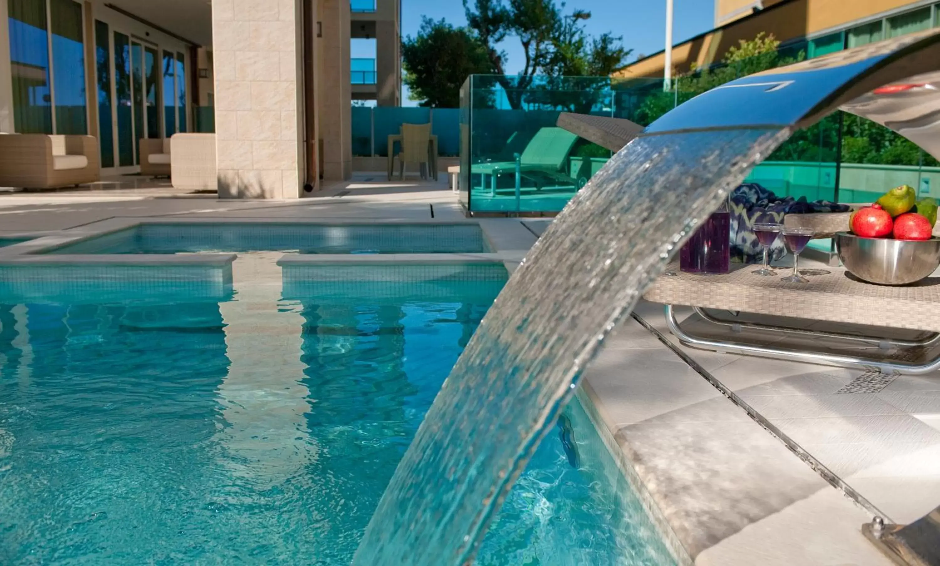 Swimming Pool in Mercure Hotel Rimini Artis