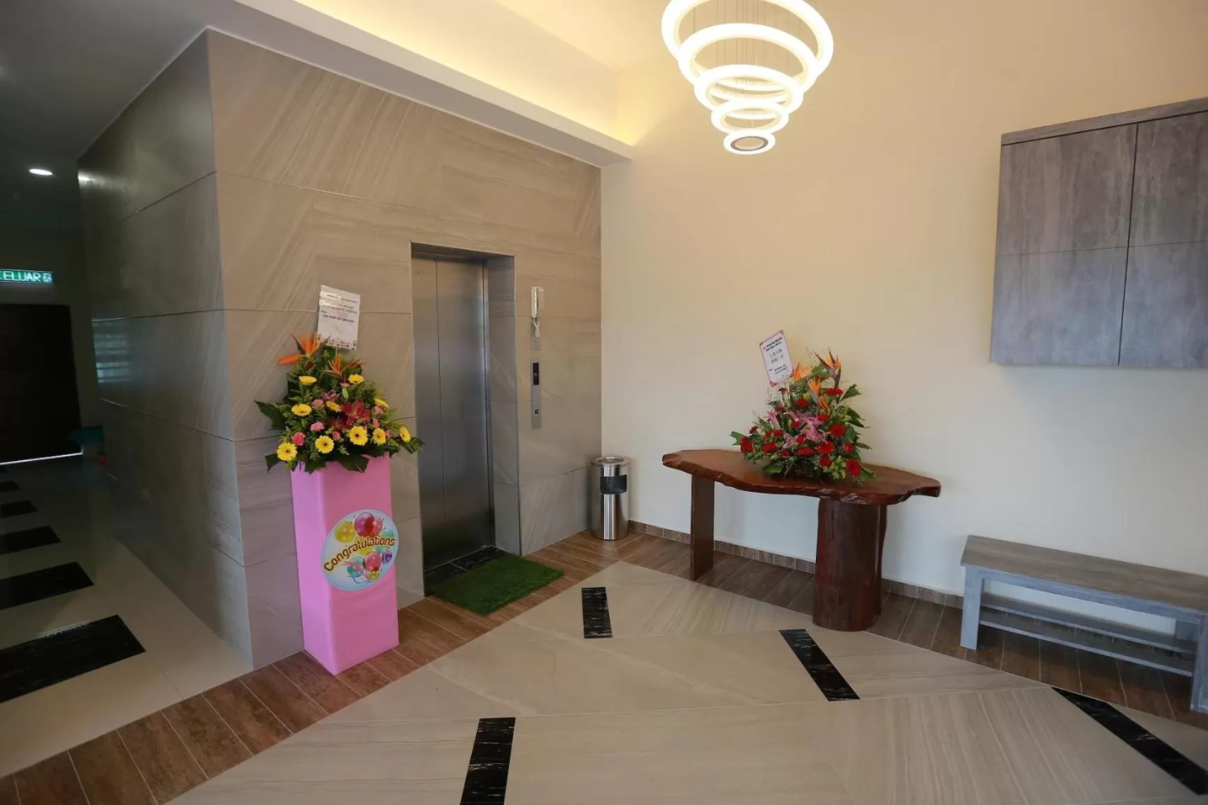 Pantai Regal Boutique Hotel