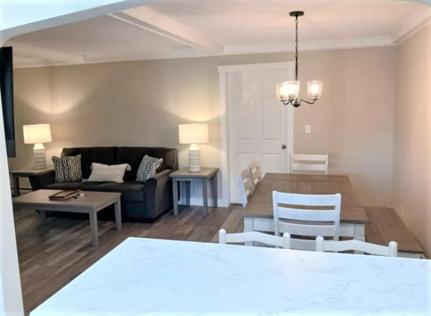 Bed in Top Notch Inn