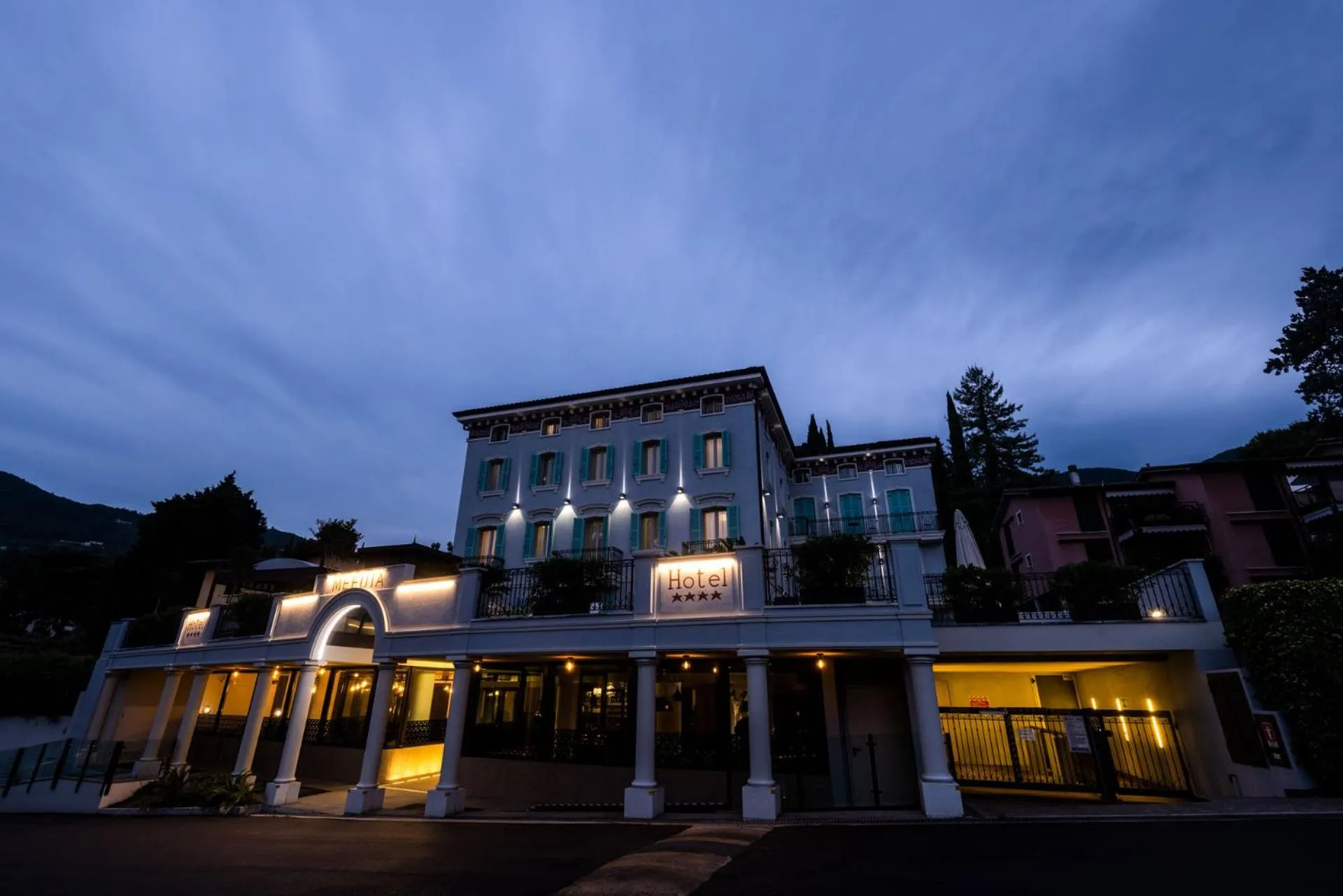 Facade/entrance in Mefuta Hotel