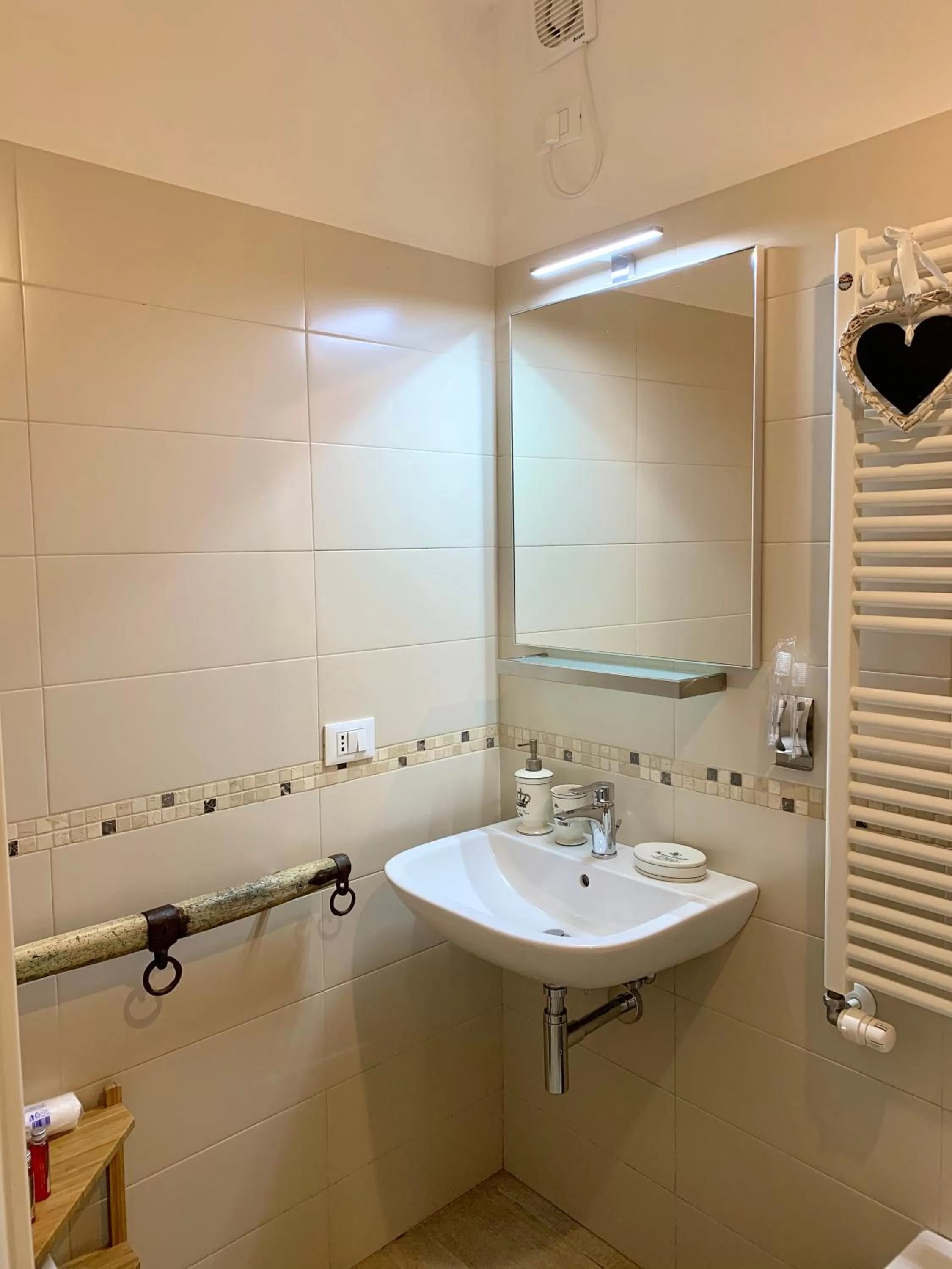 Bathroom in B&B Fortuny