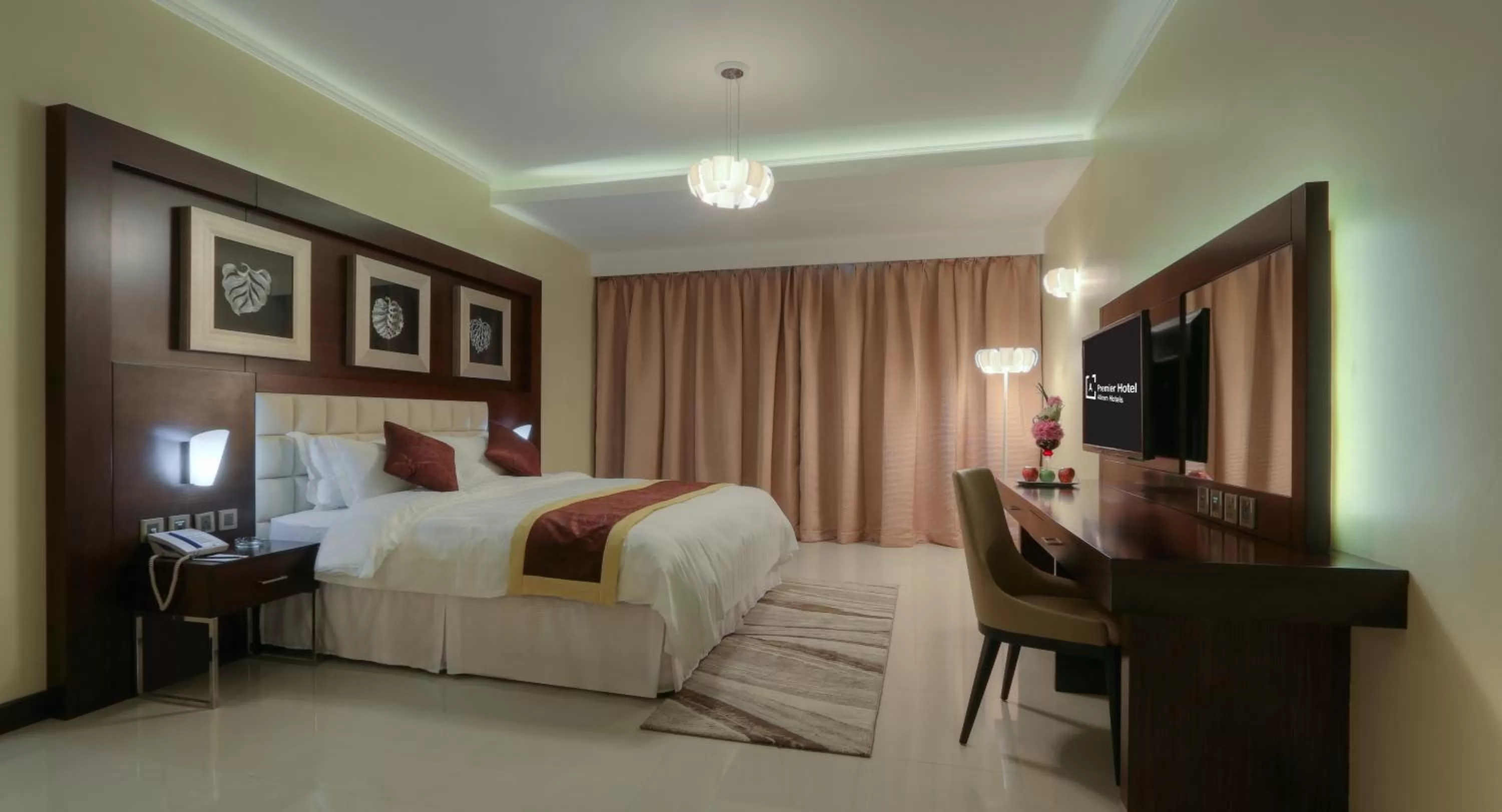 Night, Bed in Premier Hotel