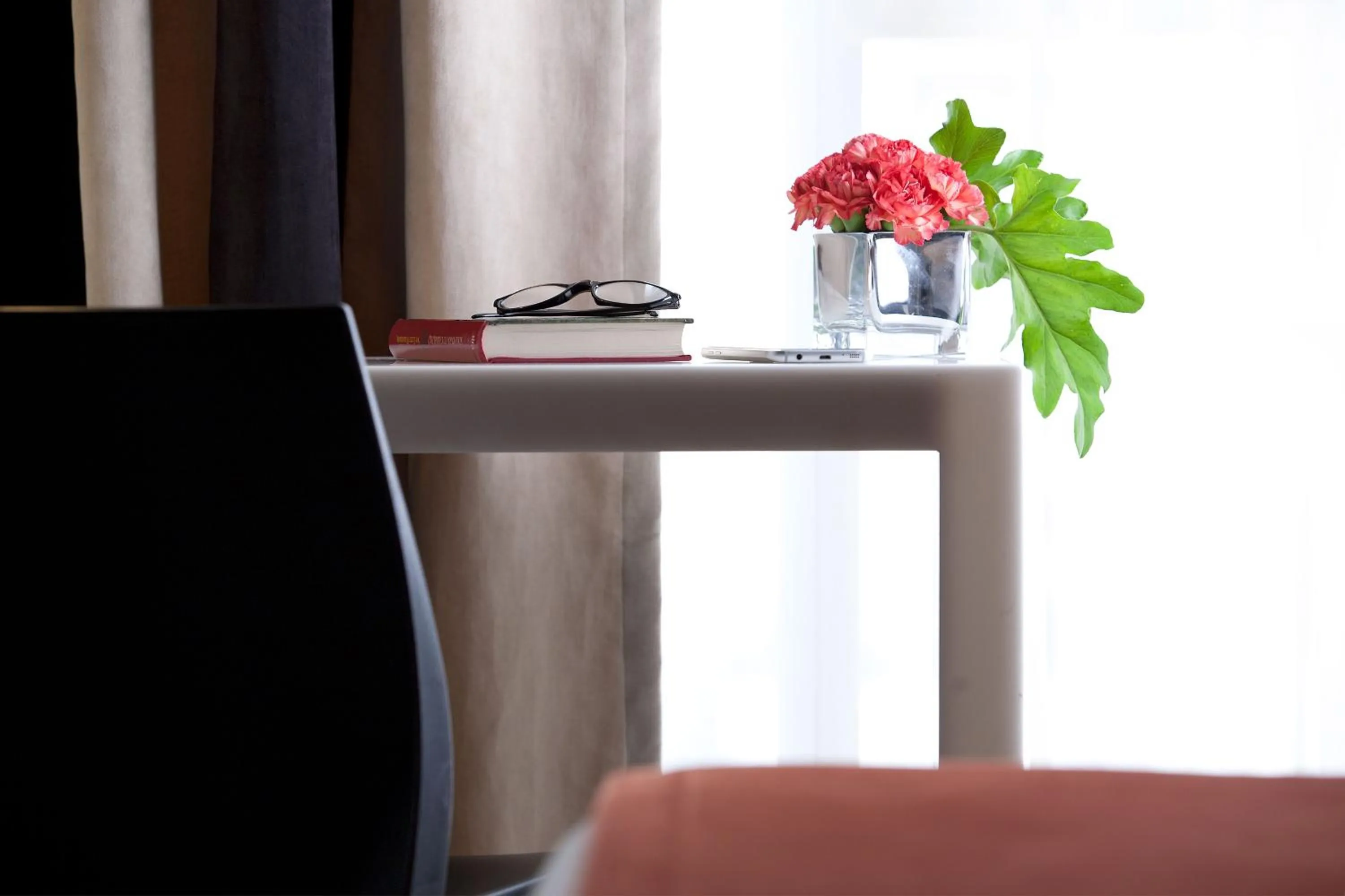 Seating area in Two Hotel Buenos Aires