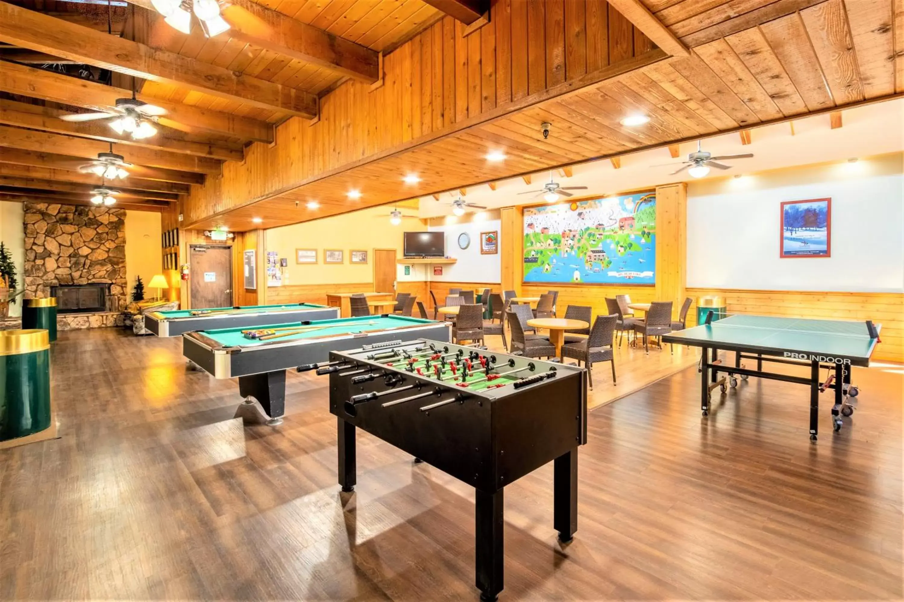 Billiard, Table Tennis in Lagonita Lodge