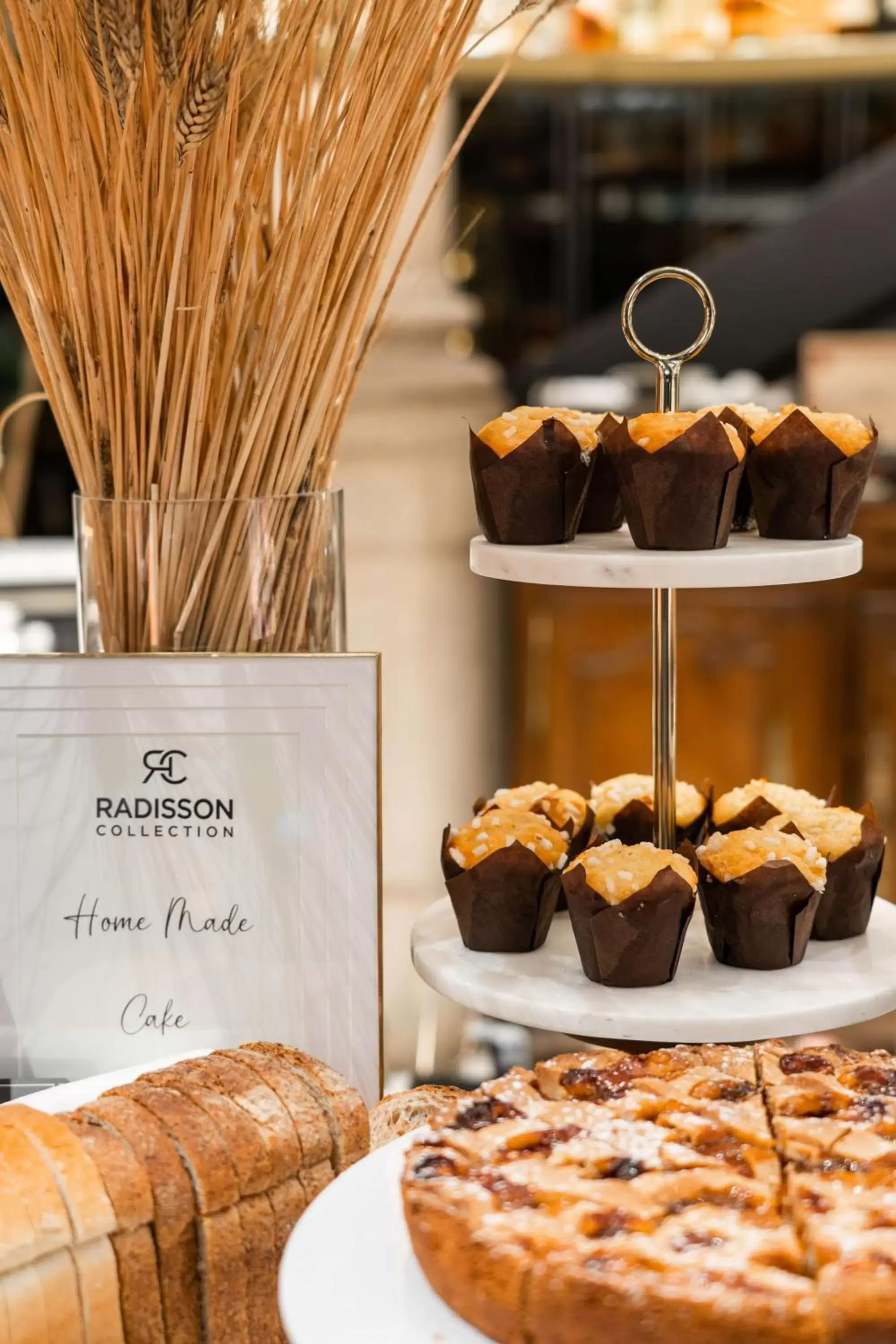 Breakfast, Food in Radisson Collection Hotel, Palazzo Touring Club Milan