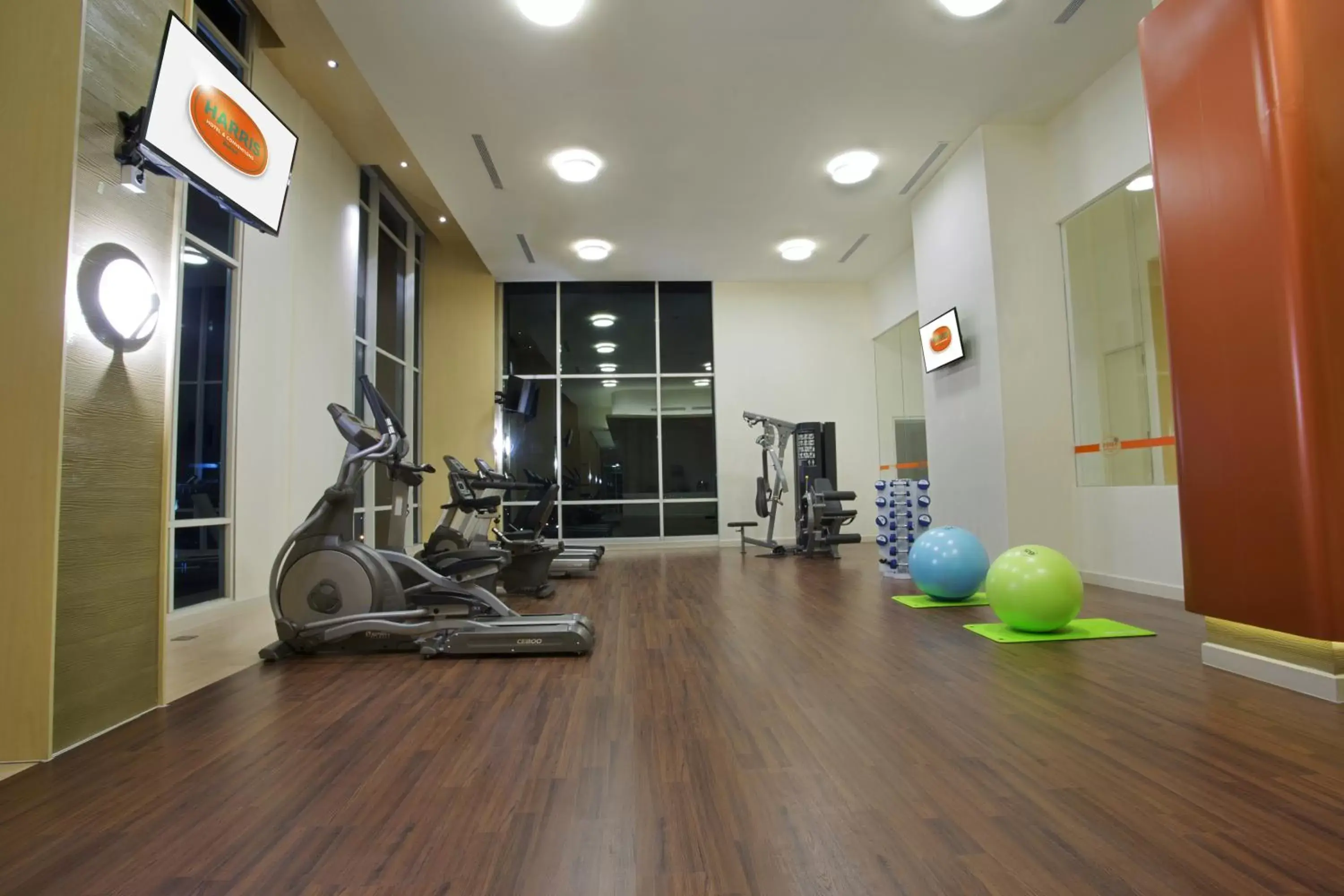 Fitness centre/facilities, Fitness Center/Facilities in Harris Hotel And Conventions Bekasi