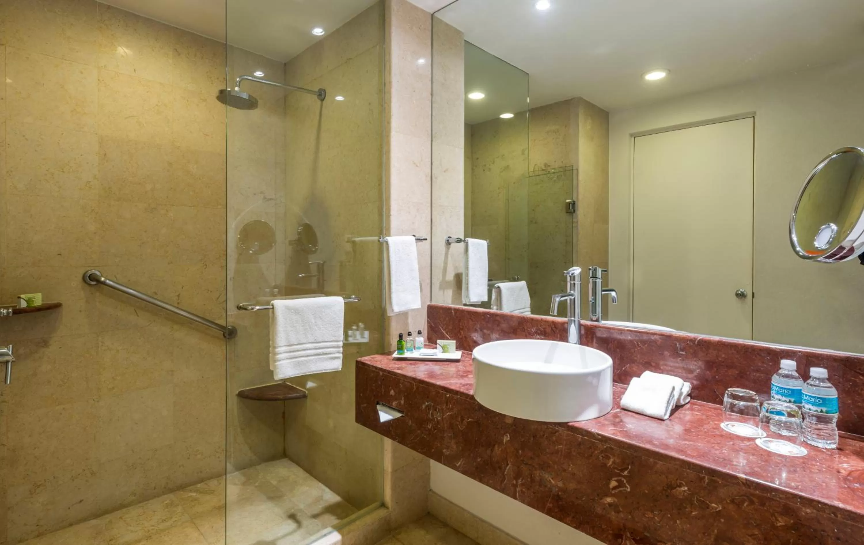 Junior Suite in Real Inn Ciudad Juarez by the USA Consulate