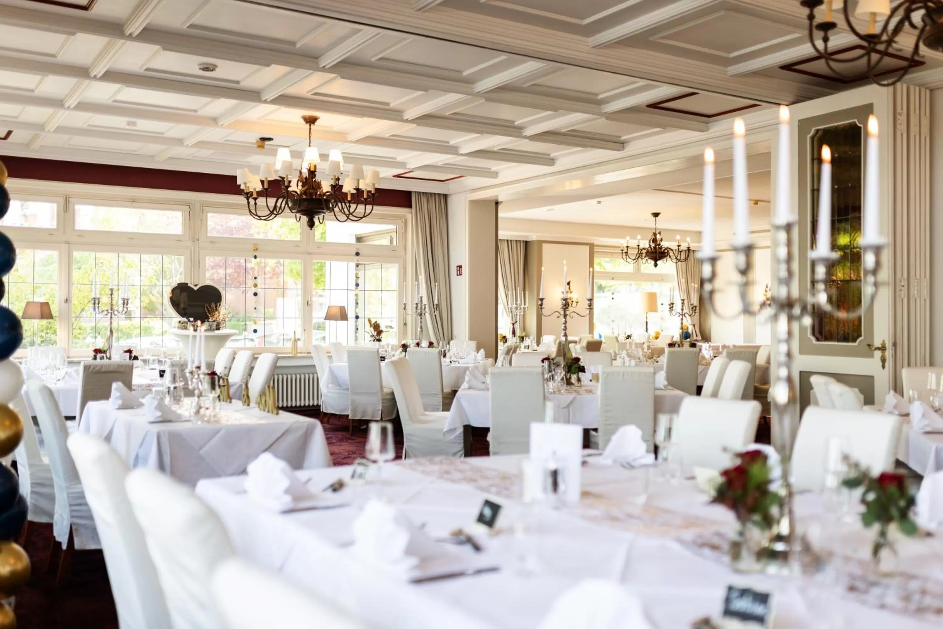 Evening entertainment in Hotel Dieksee - Collection by Ligula