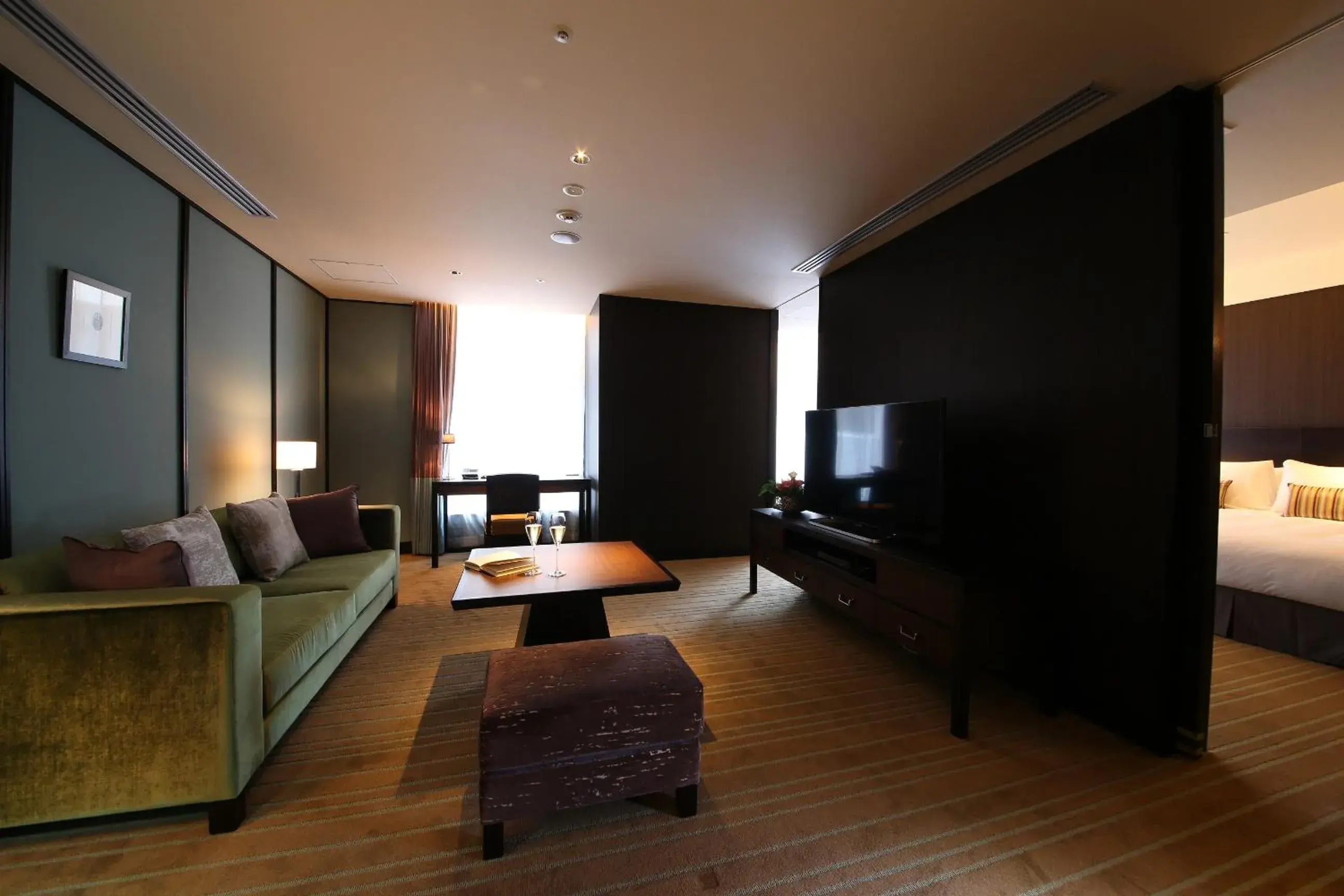 Photo of the whole room, TV/Entertainment Center in Hotel Allamanda Aoyama Tokyo