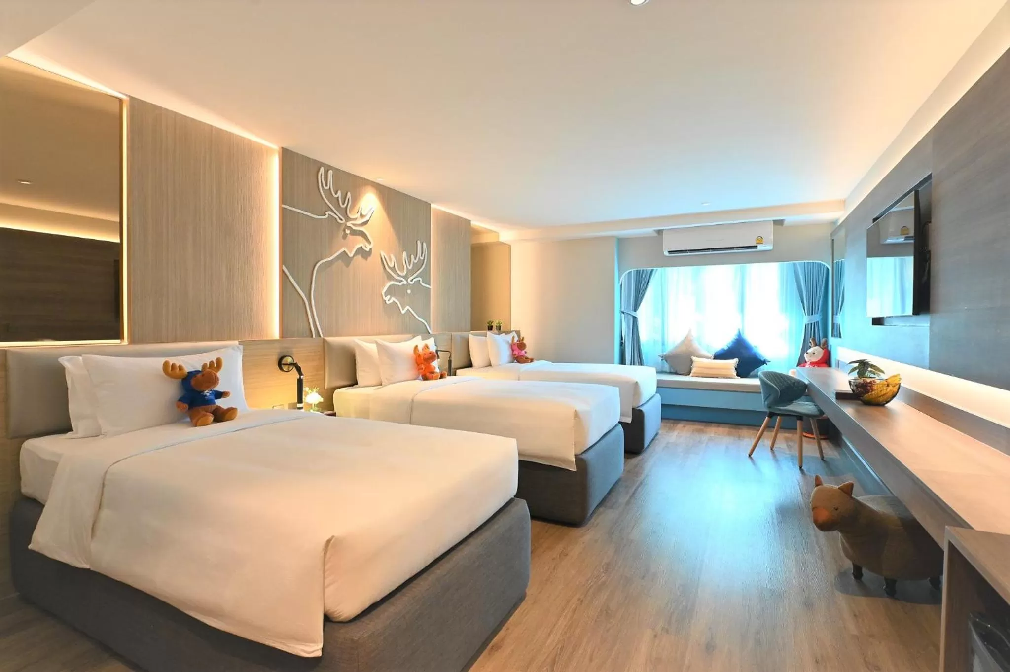 Triple Room with Bath in Moose Hotel Nimman