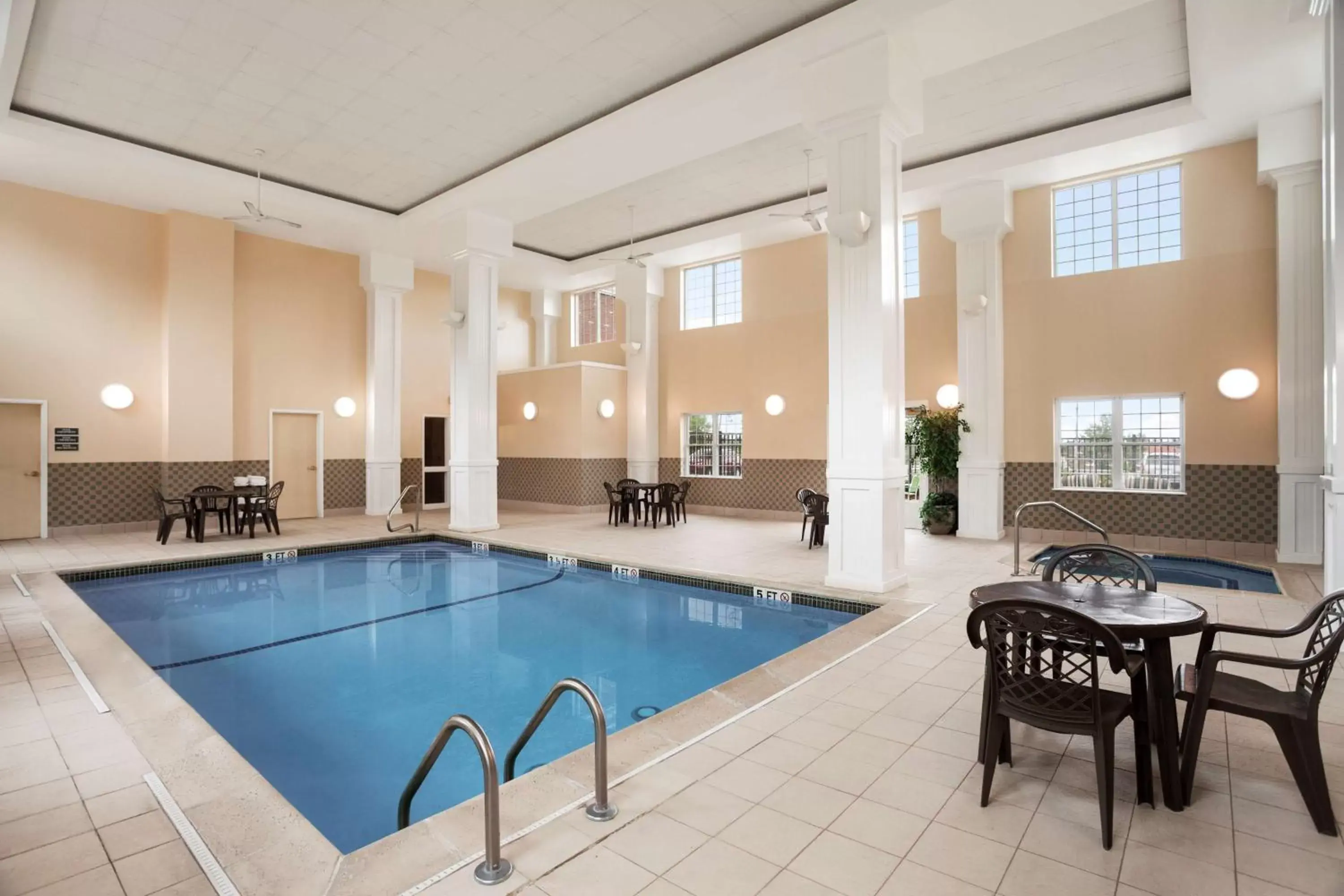 On site, Swimming Pool in Country Inn & Suites by Radisson, Manchester Airport, NH