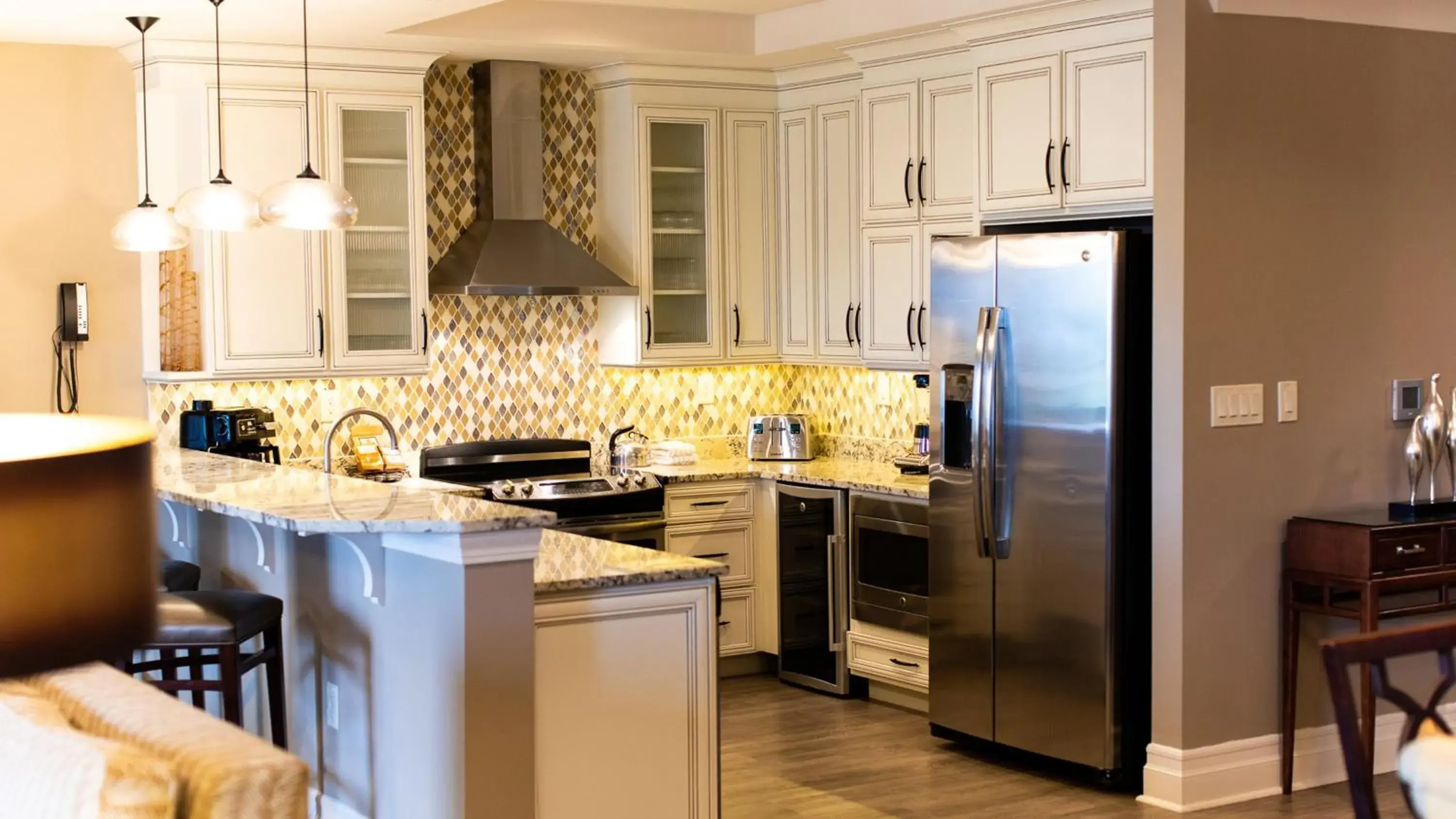 Photo of the whole room, Kitchen/Kitchenette in Holiday Inn Club Vacations South Beach Resort, an IHG Hotel