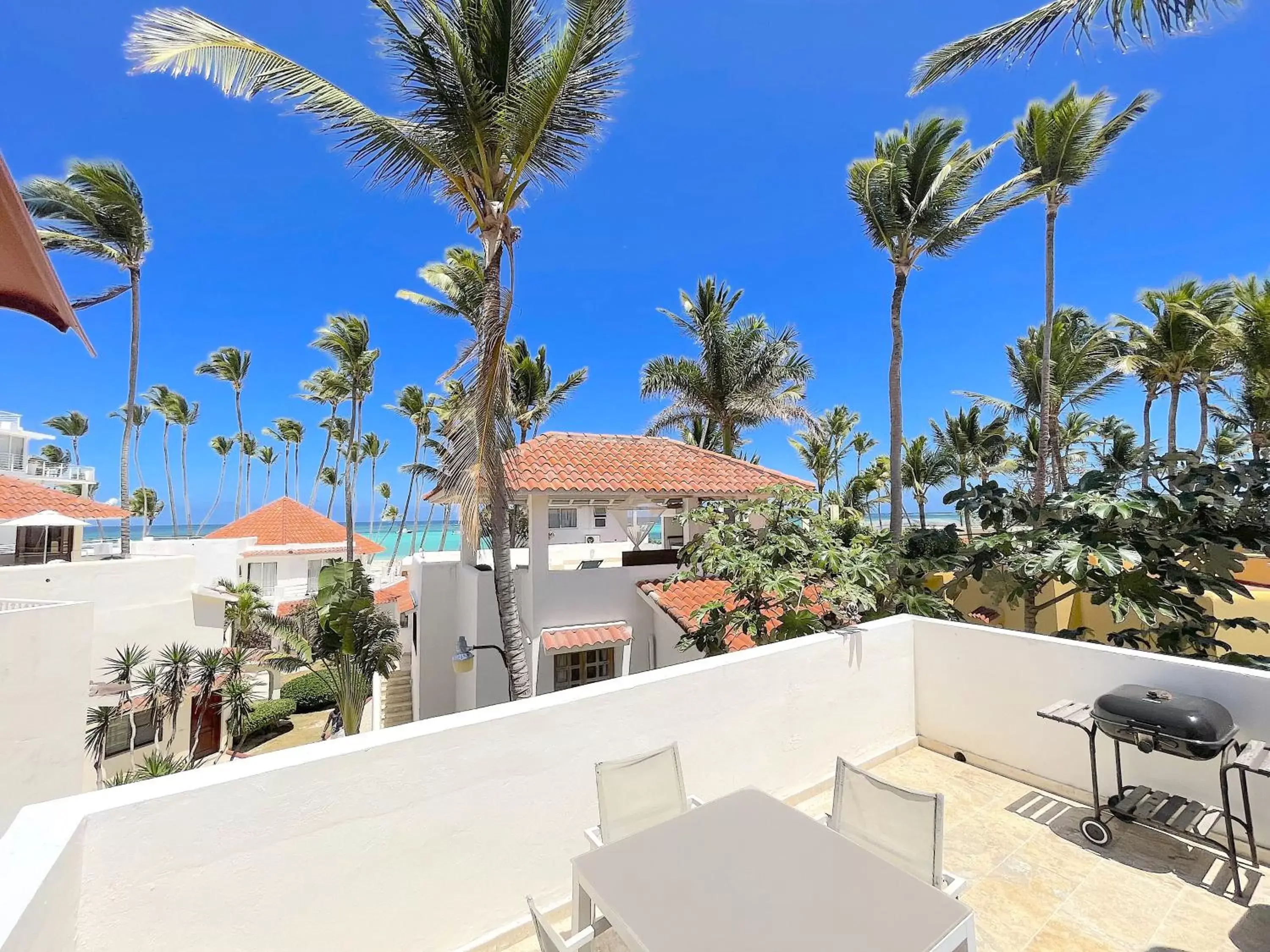 Patio in CARIBBEAN GALAXY HOTEL Los Corales BAVARO BEACH CLUB & SPA