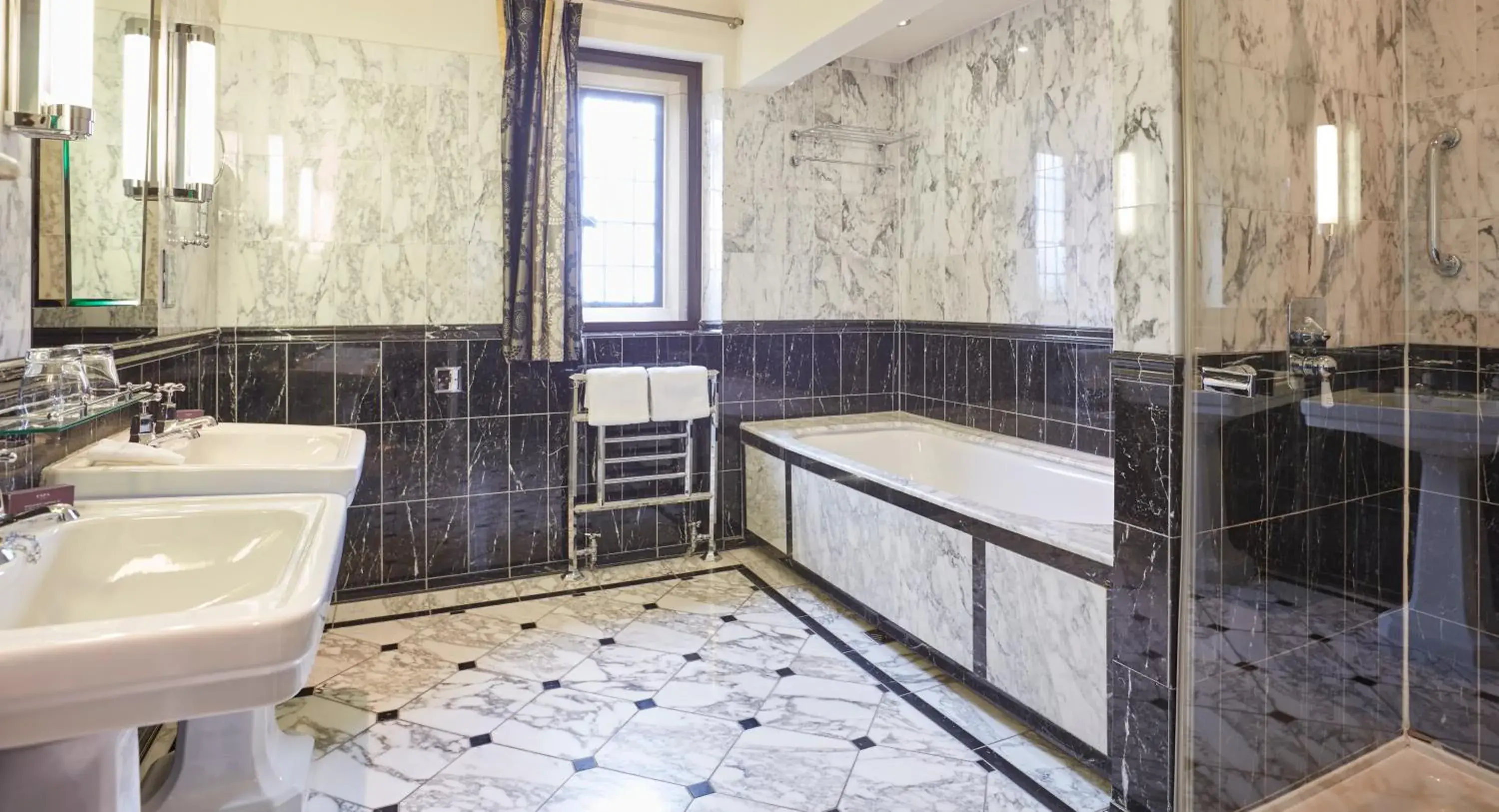 Bathroom in Mallory Court Country House Hotel & Spa