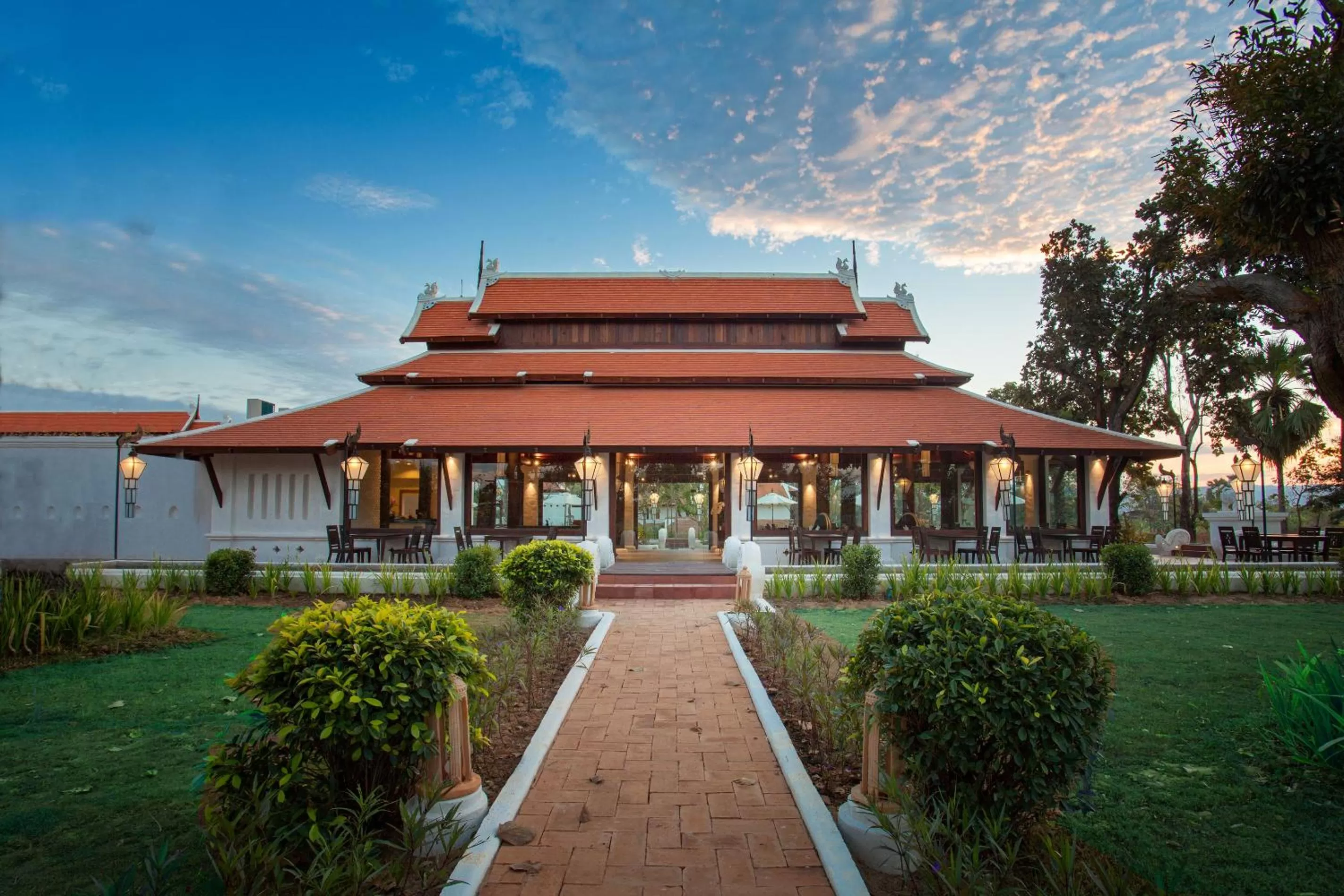 Restaurant/places to eat in Sriwilai Sukhothai