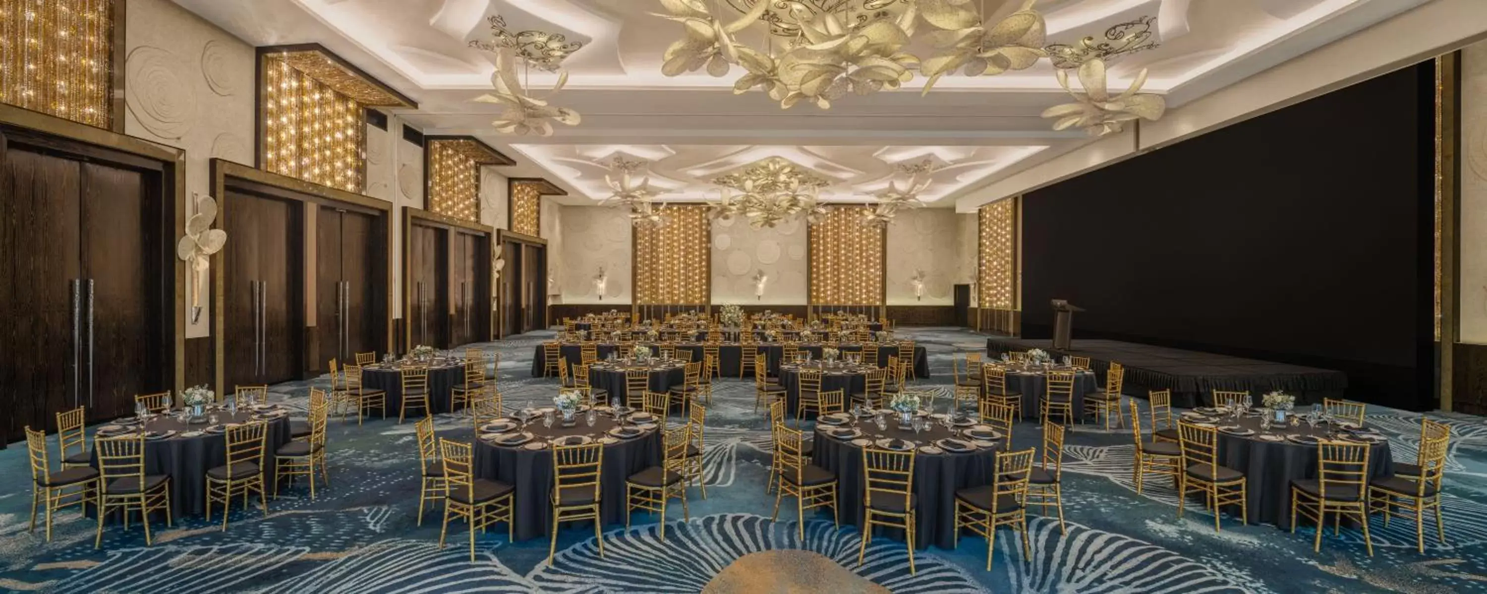Meeting/conference room, Banquet Facilities in W Singapore - Sentosa Cove