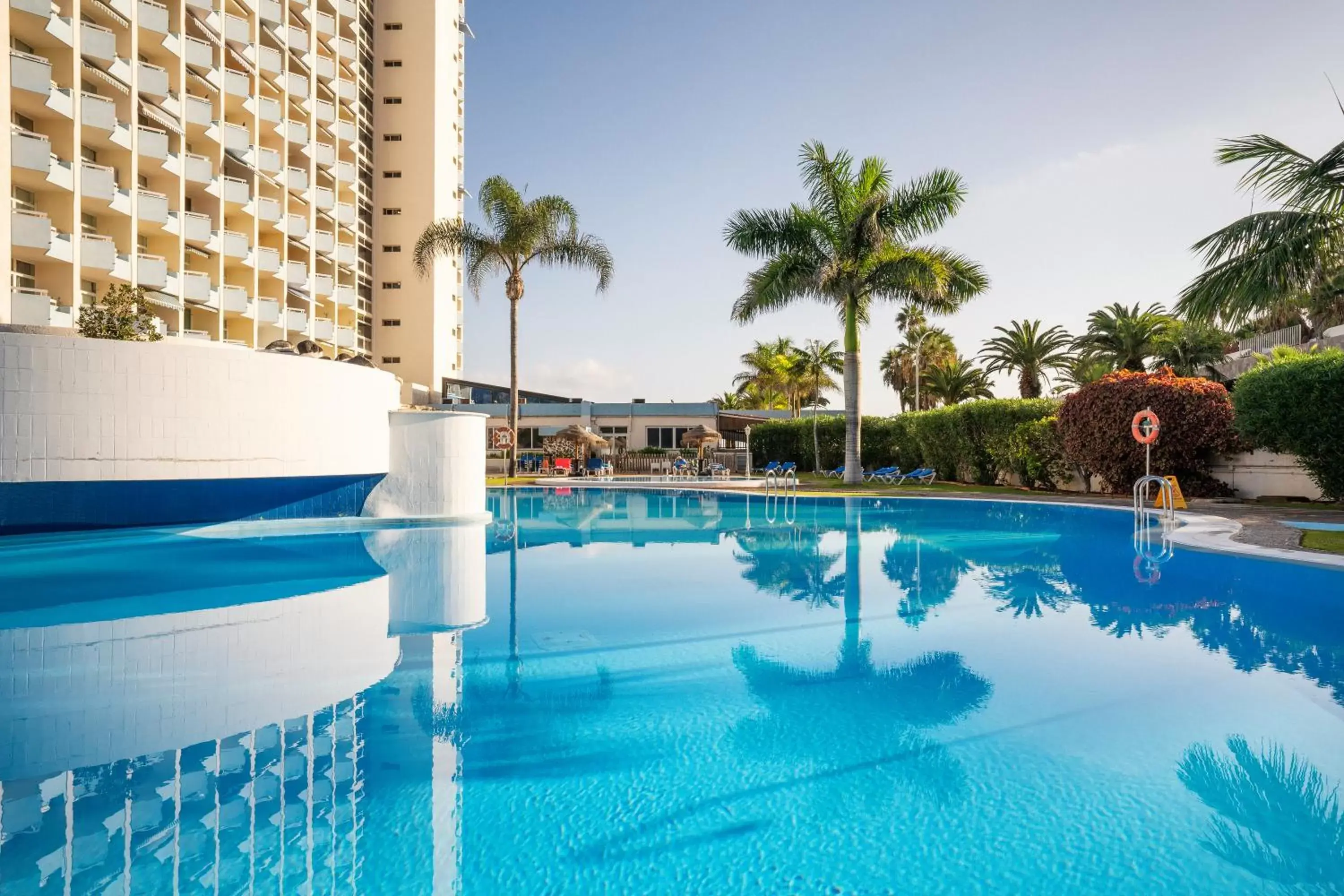 Pool view, Swimming Pool in Precise Resort Tenerife