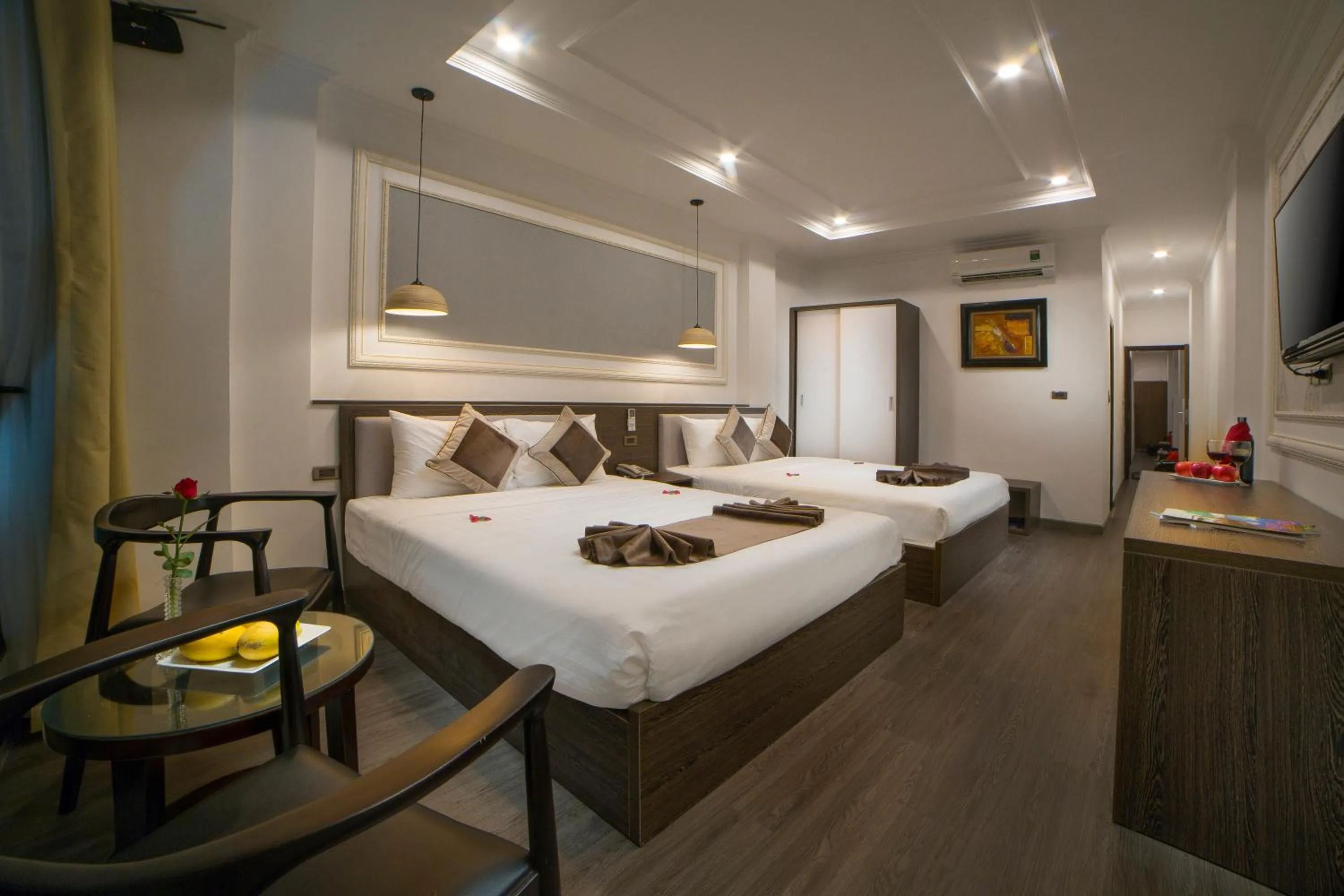 Bed in Galliot Central Hotel