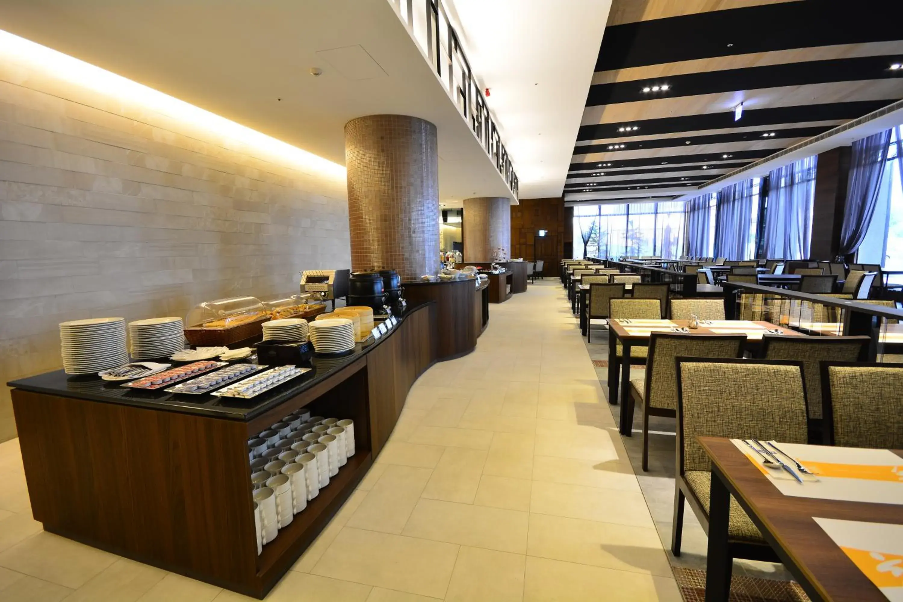 Restaurant/Places to Eat in HOYA Resort Hotel Kaohsiung