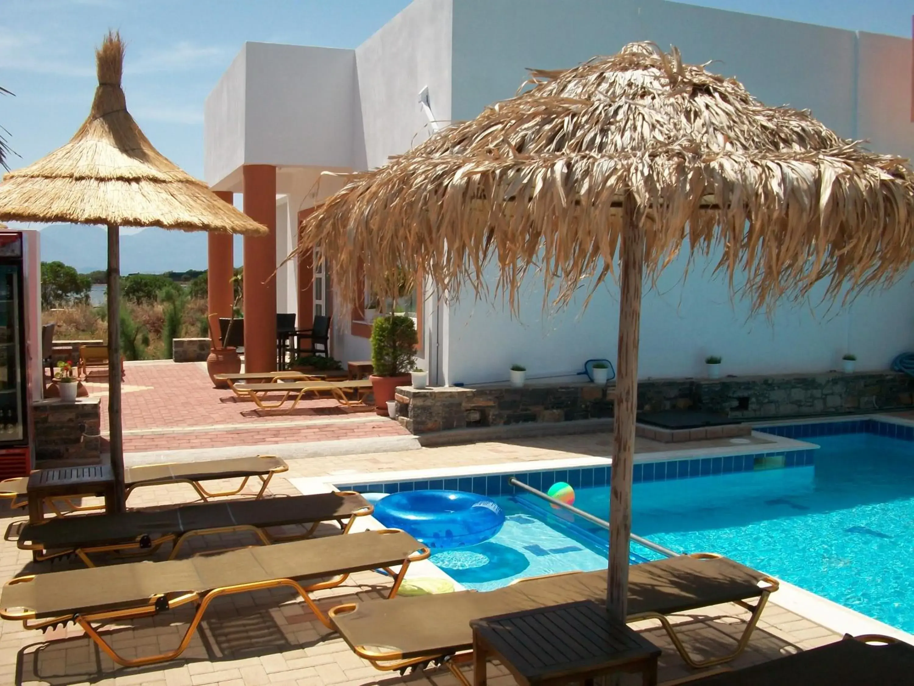 Lounge or bar, Swimming Pool in Elounda Sunrise Apartments