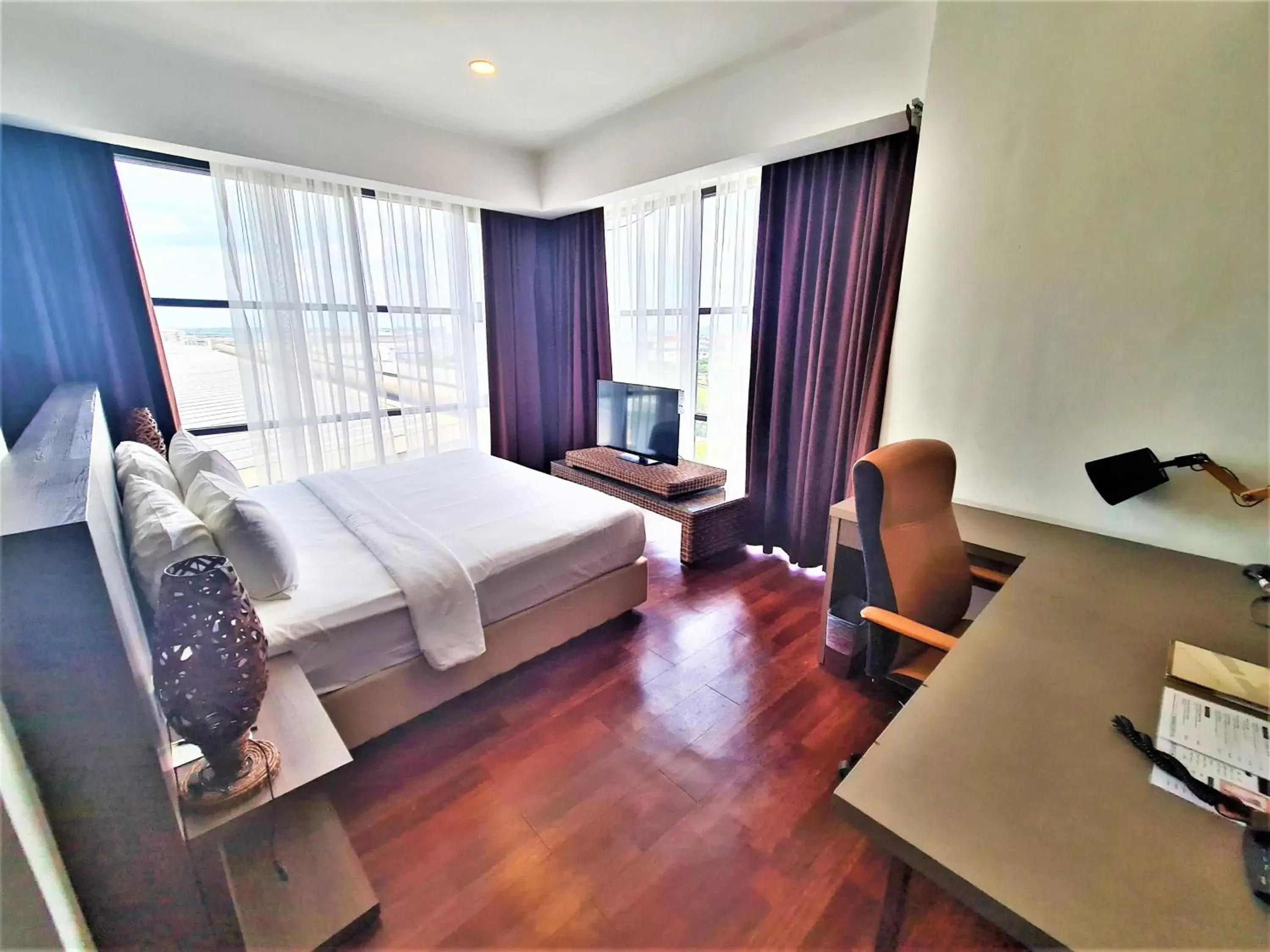 Bedroom, Bed in Nexus Regency Suites & Hotel Bedroom, Bed in Nexus Regency Suites & Hotel