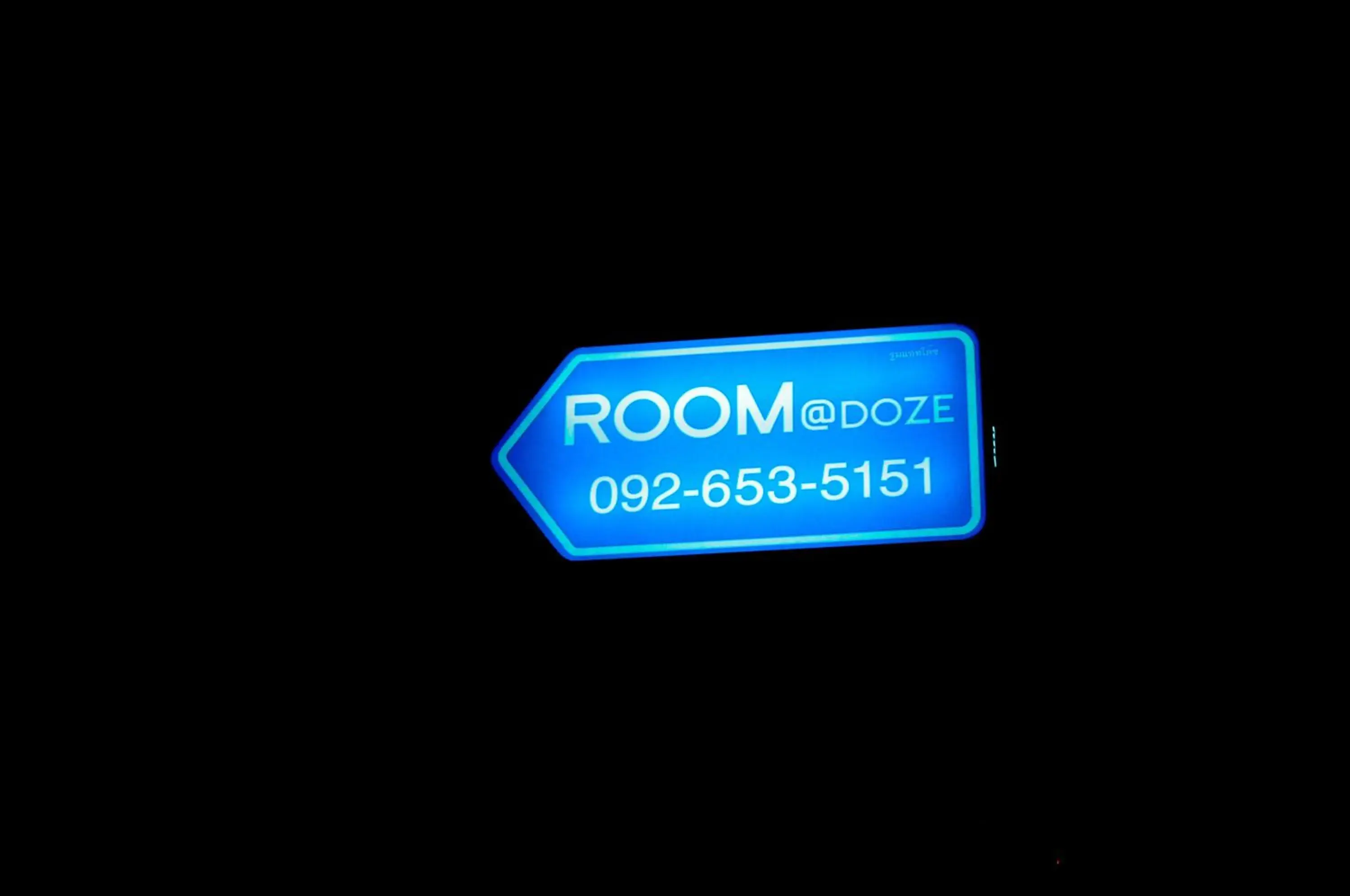 Property logo or sign in Room@Doze