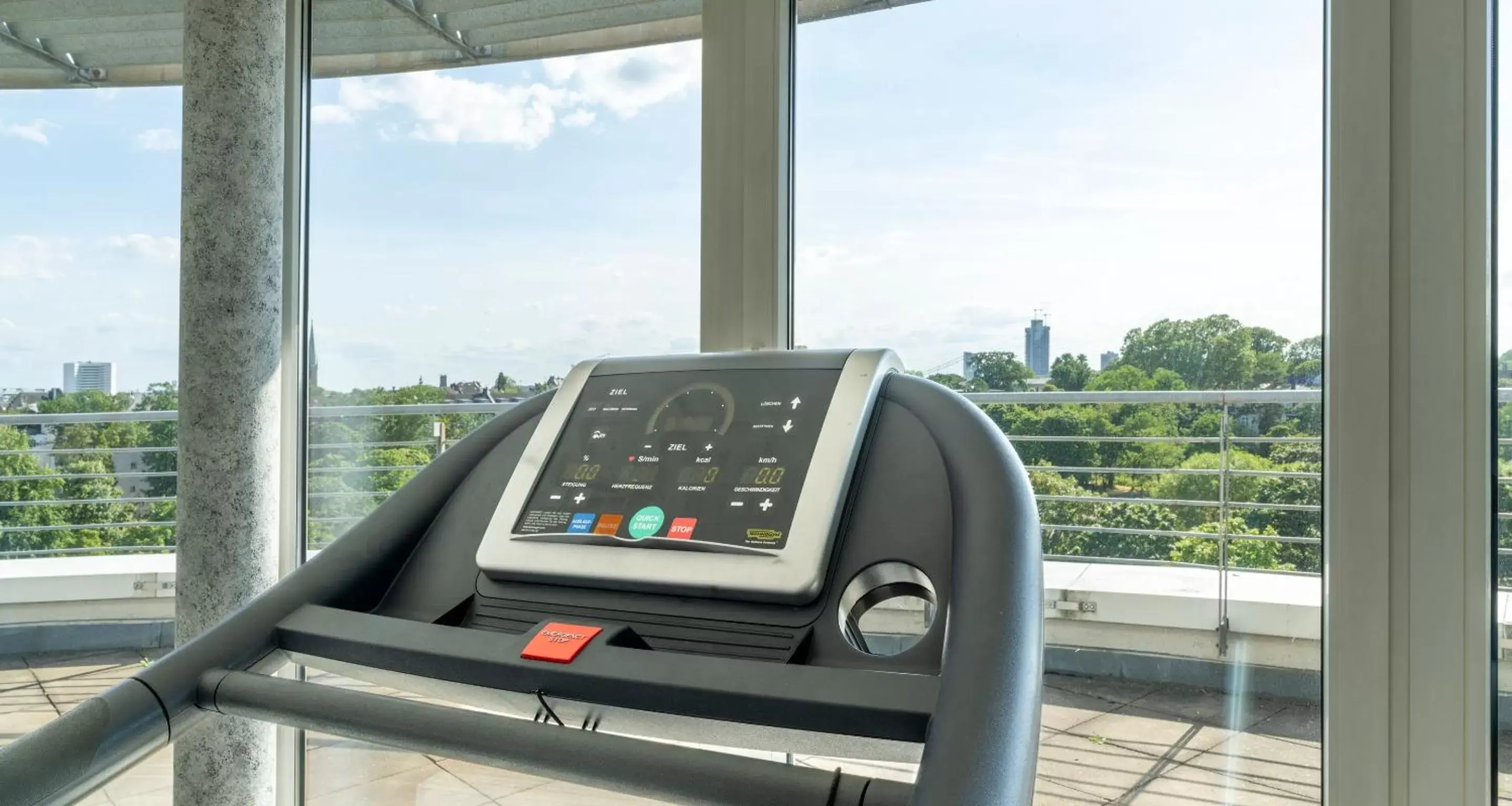 Fitness centre/facilities in PLAZA Premium Köln Fitness centre/facilities in PLAZA Premium Köln