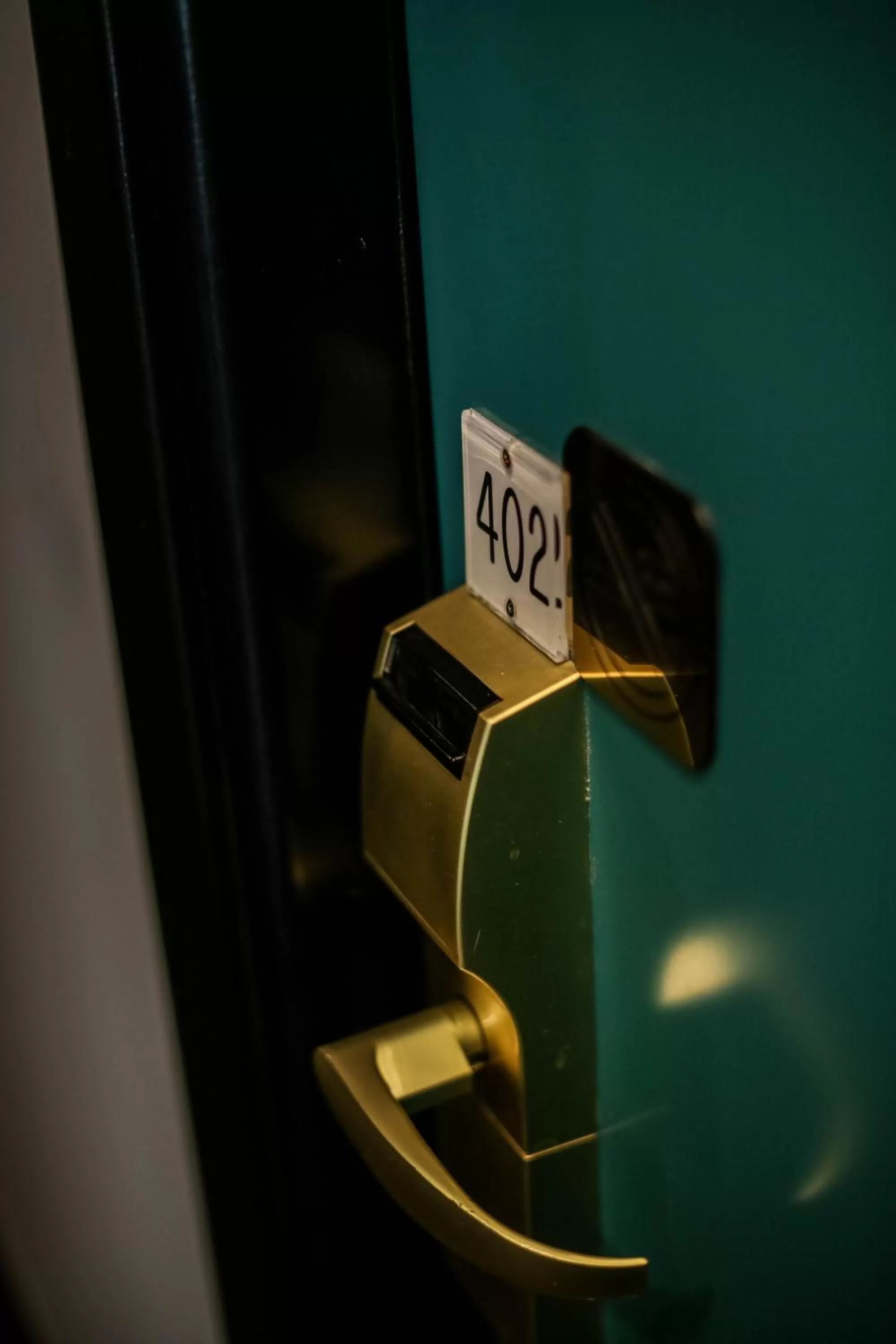 Text overlay in Hotel Berlino