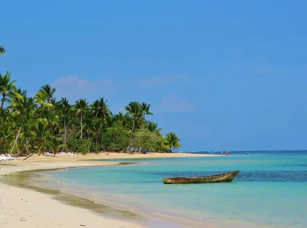 Beach in guest house MY WAY