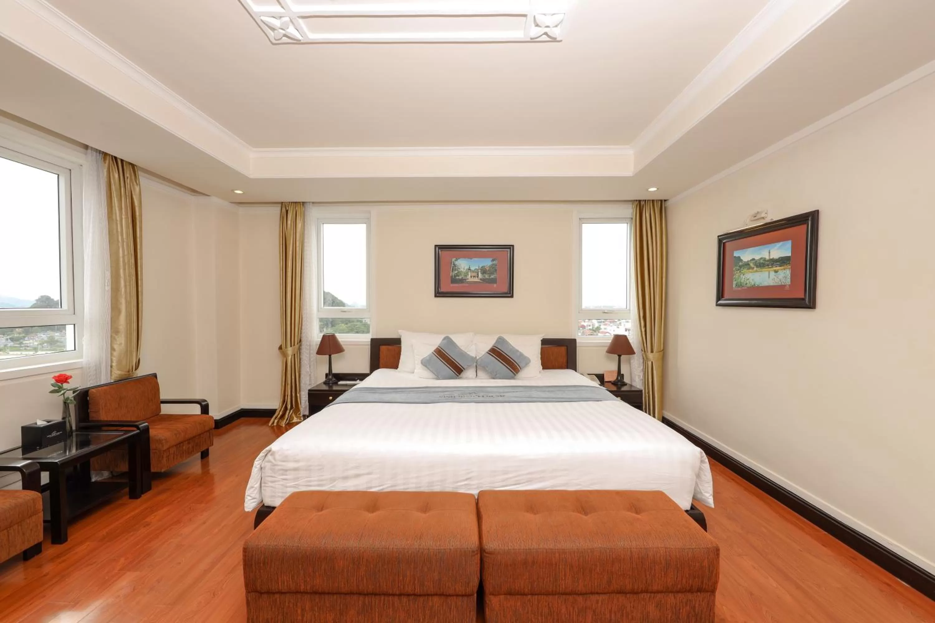 Bed in Ninh Binh Legend Hotel