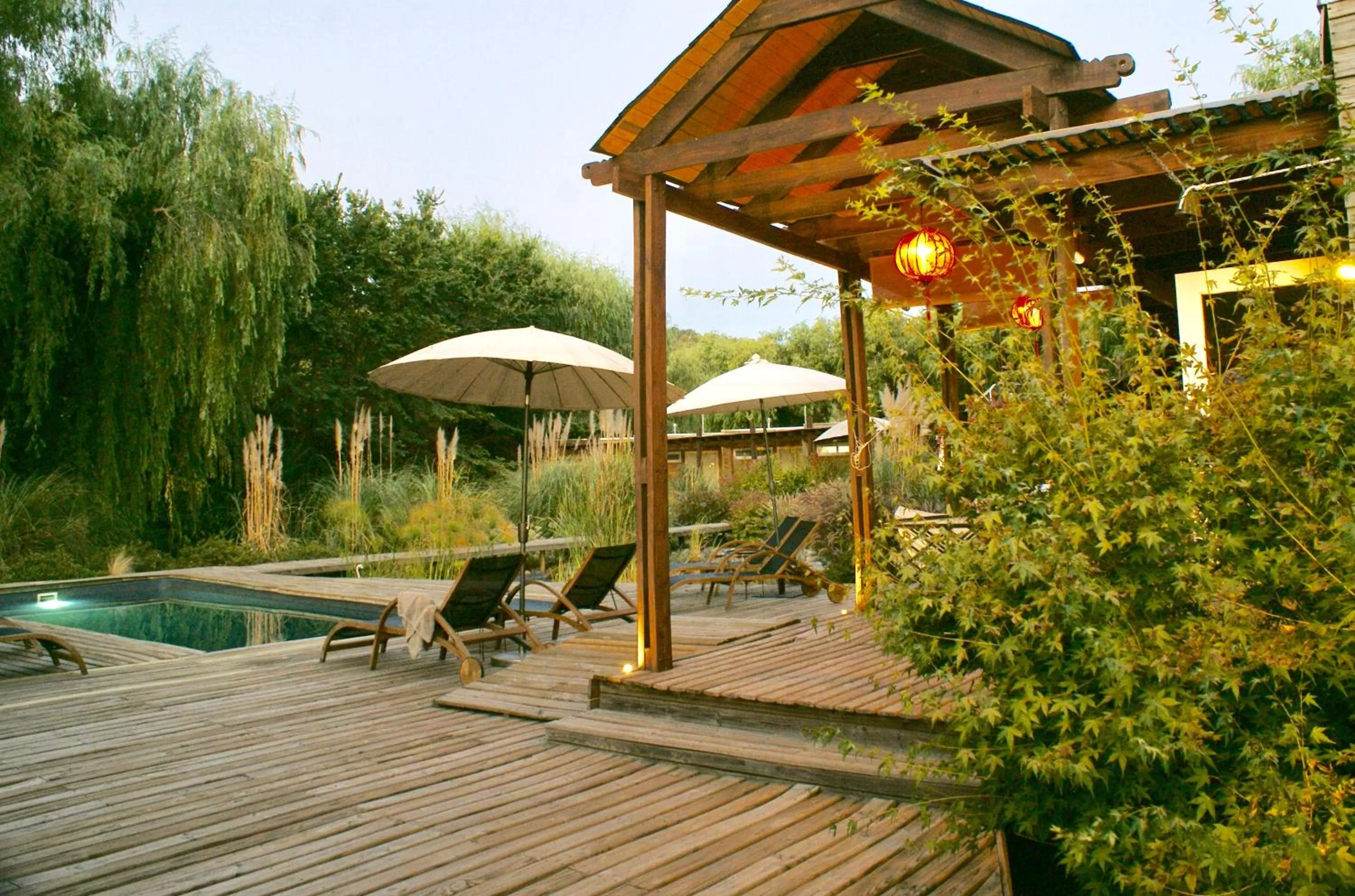 Facade/entrance, Swimming Pool in Barrica Lodge