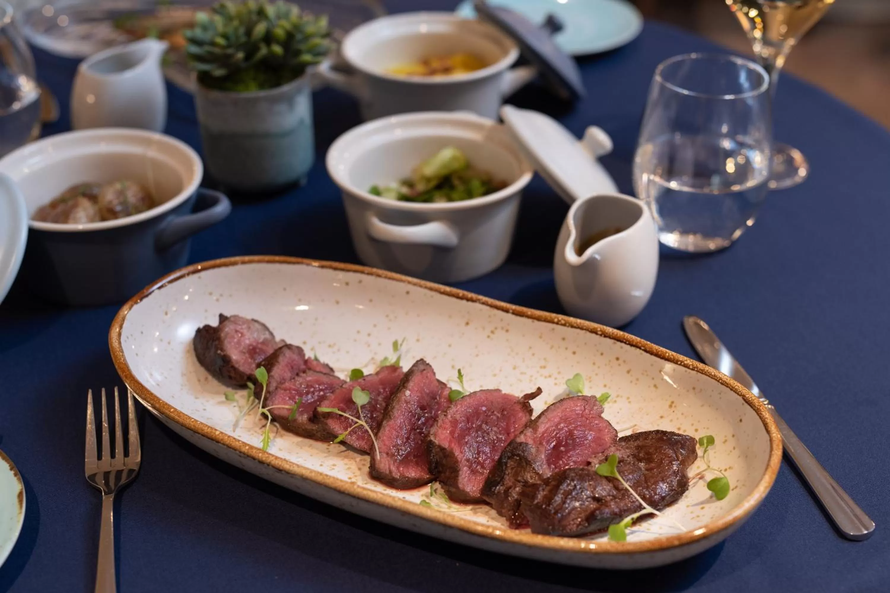 Restaurant/places to eat in Eurostars Aliados