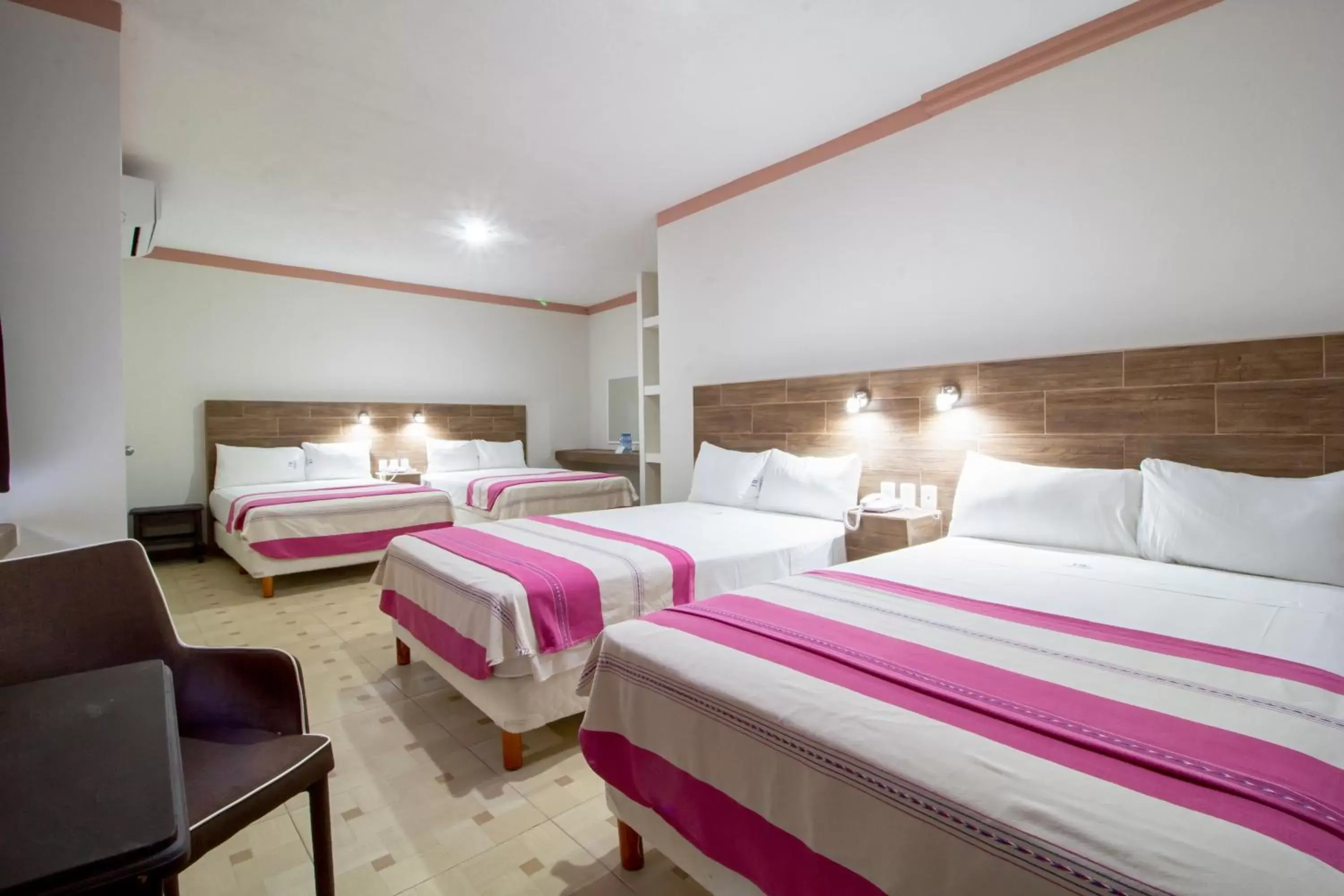 Photo of the whole room, Bed in Hotel El Español Centro Historico Photo of the whole room, Bed in Hotel El Español Centro Historico