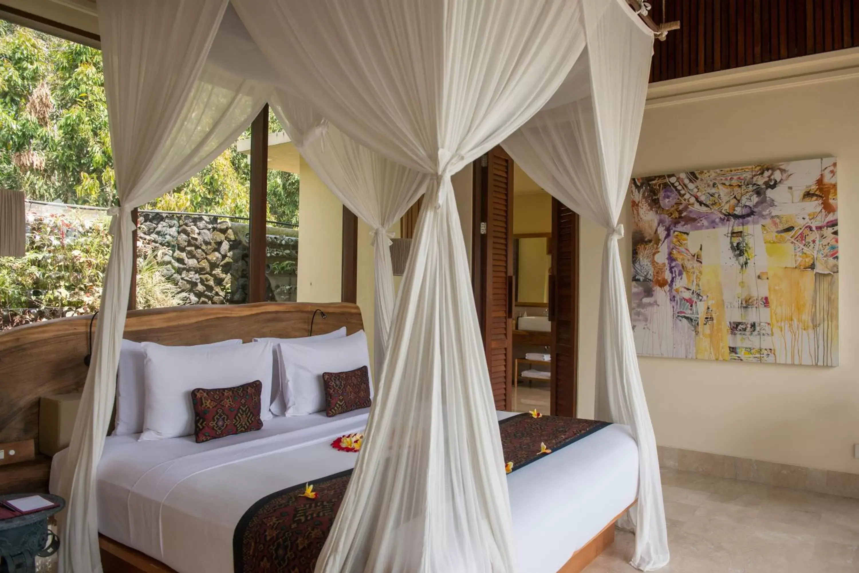 Area and facilities, Bed in Komaneka at Tanggayuda Ubud