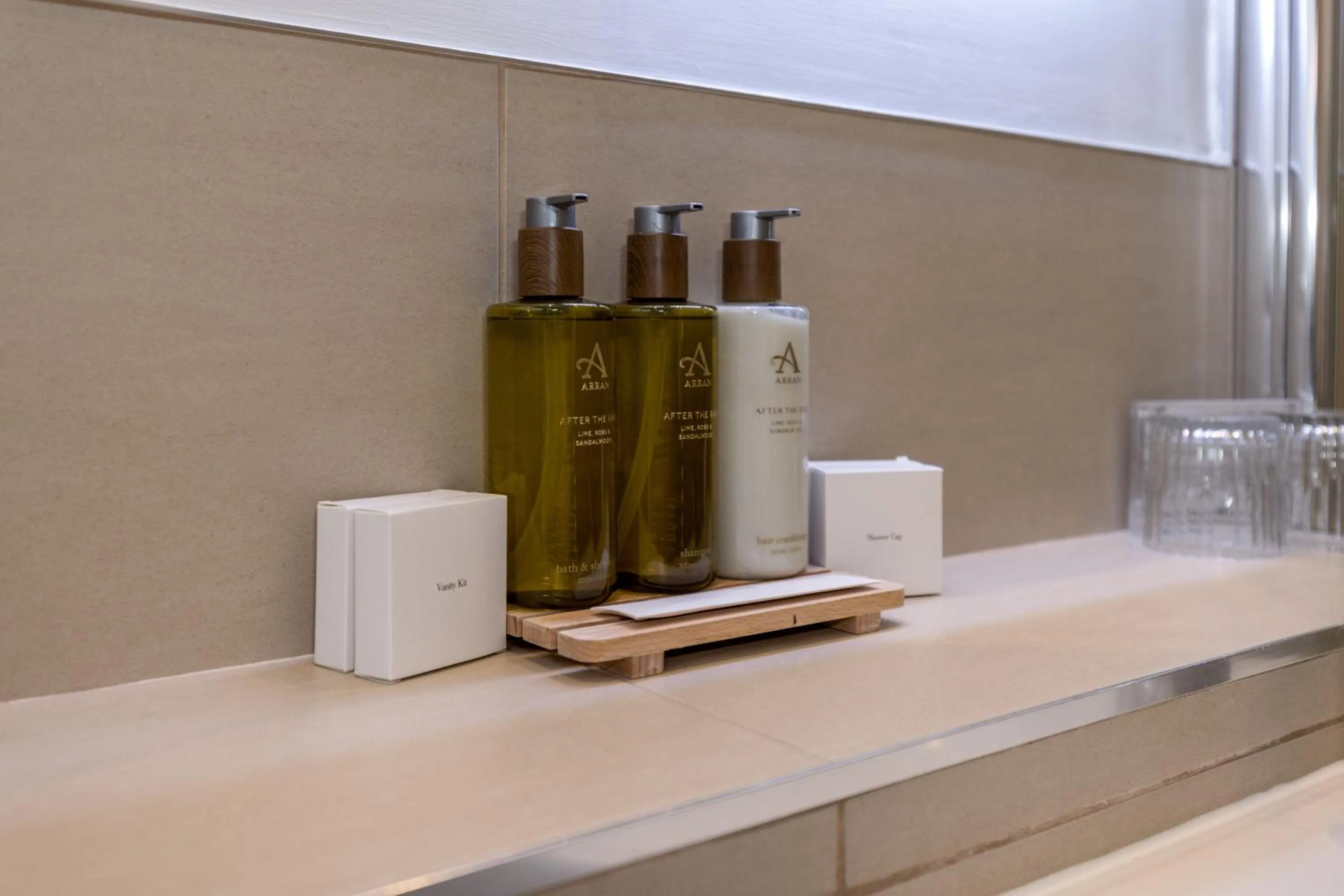 Bathroom in 28 York Place Hotel