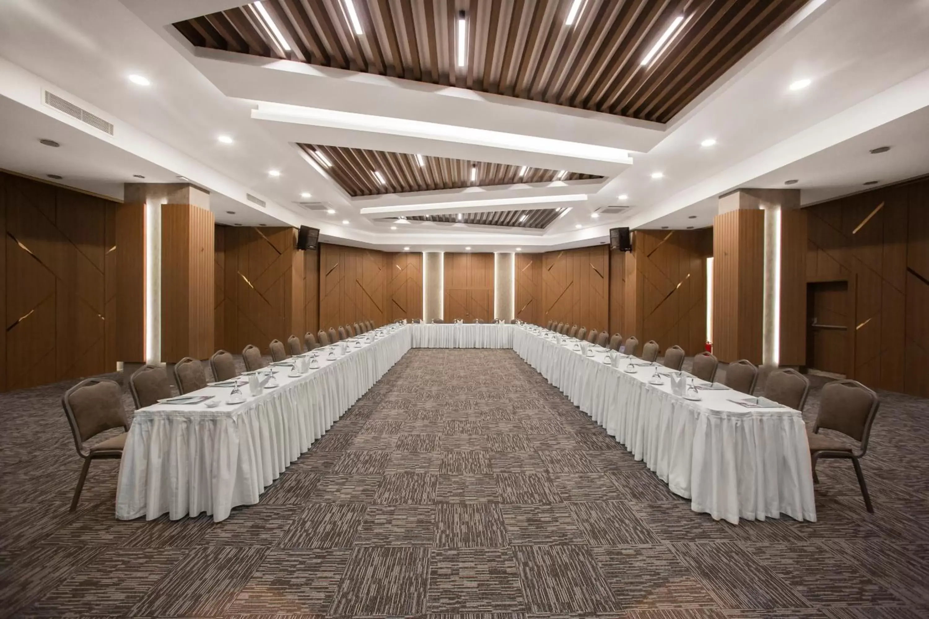 Meeting/conference room in Pırıl Hotel Thermal&Beauty SPA