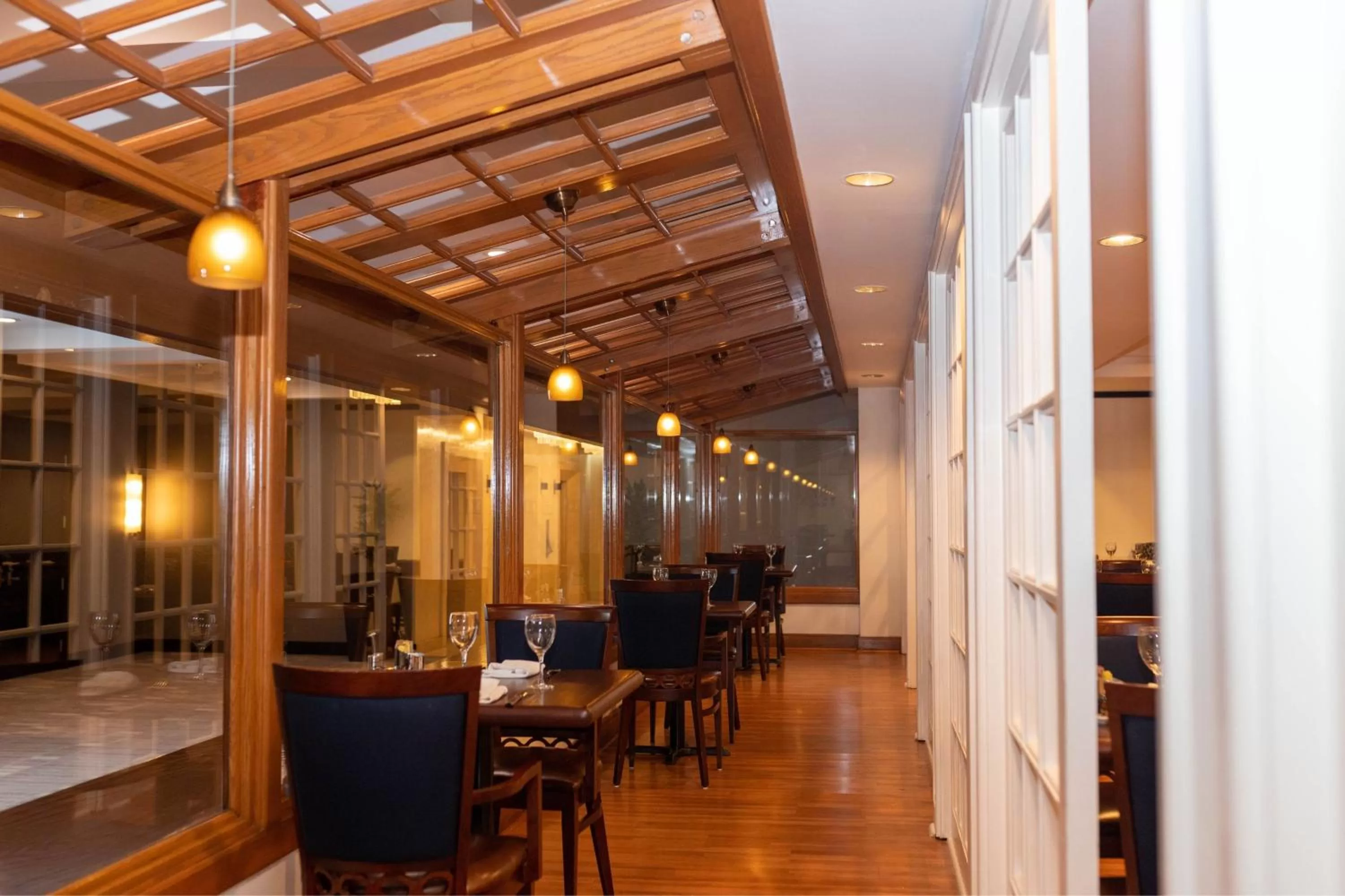 Restaurant/places to eat in Miami Marriott Dadeland