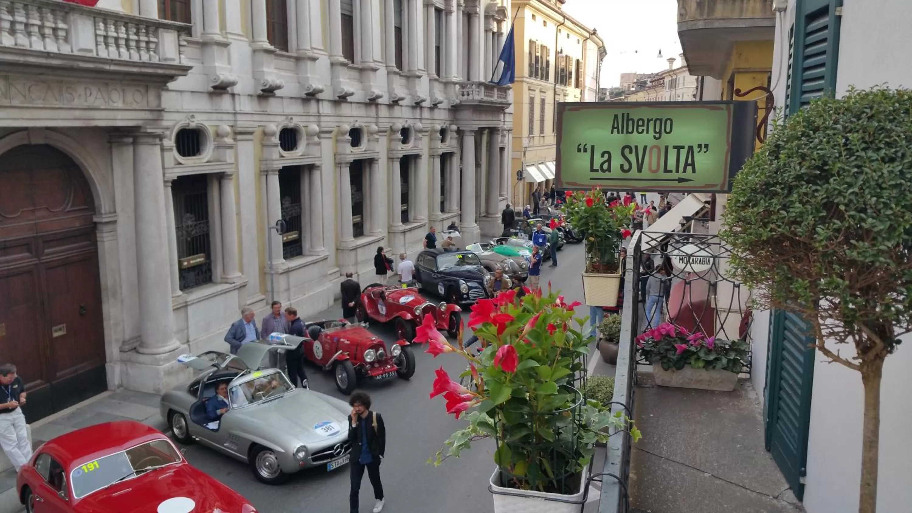 Property building in Albergo la Svolta