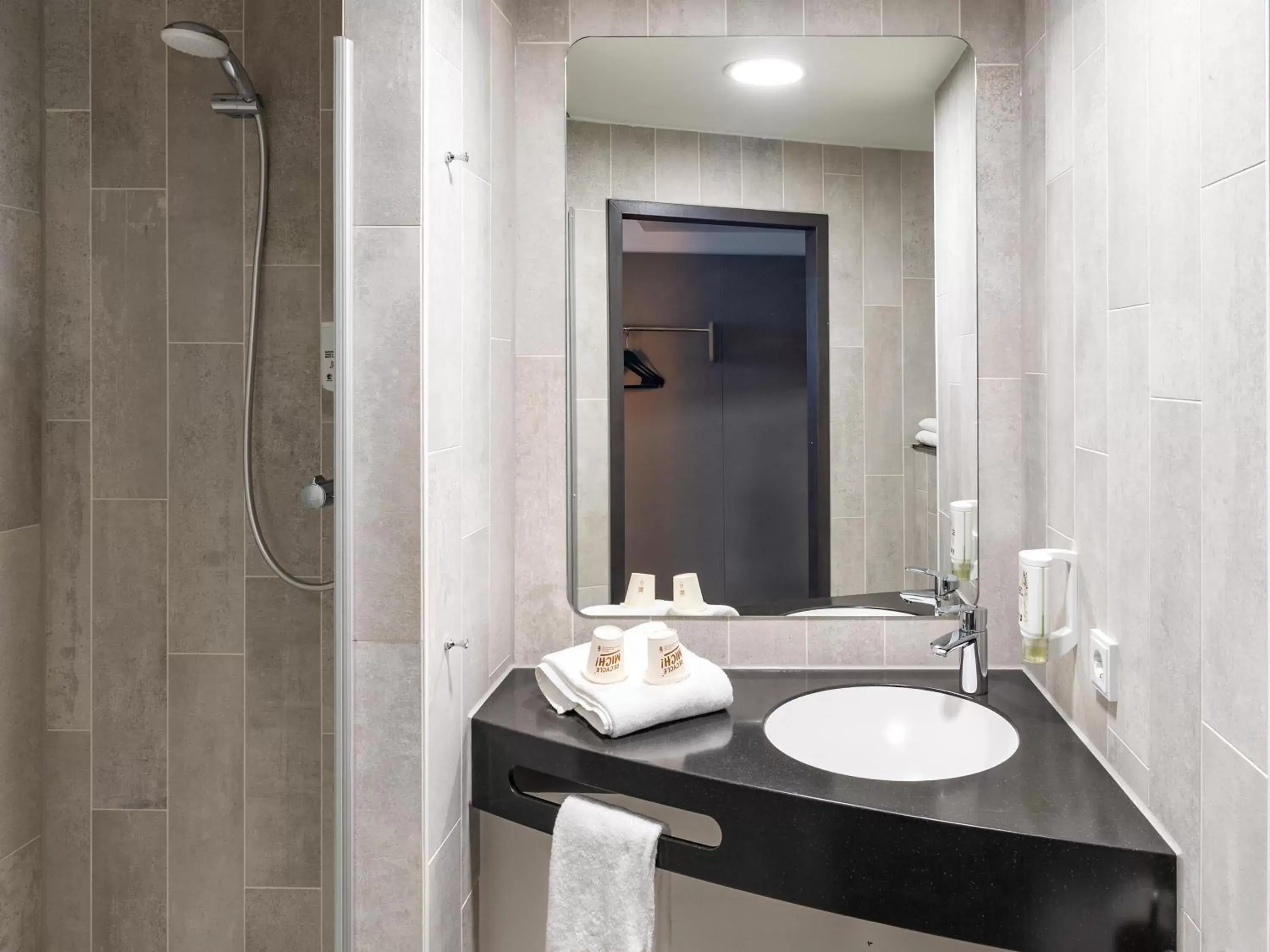 Shower, Bathroom in B&B Hotel Wolfsburg-Weyhausen
