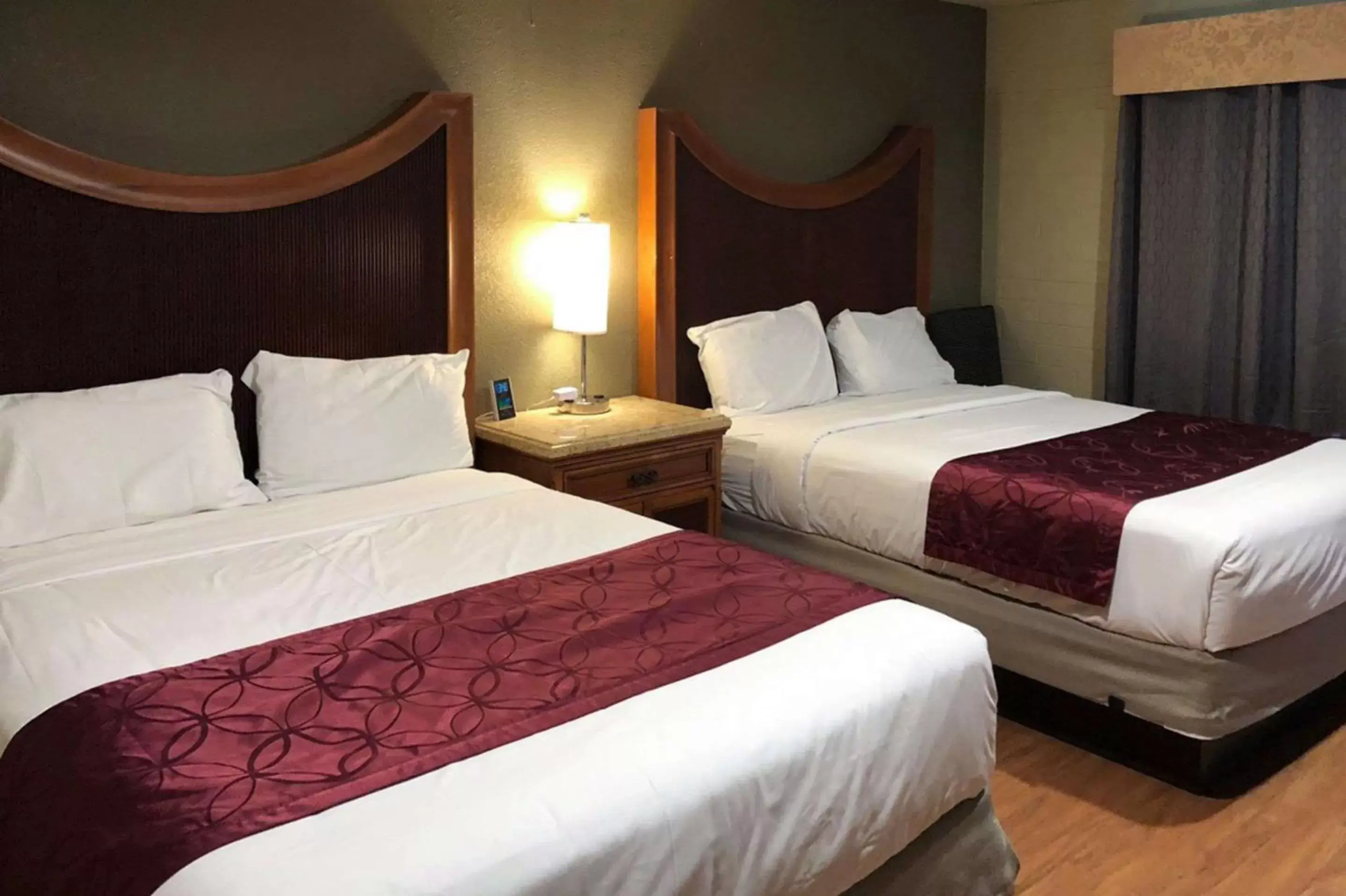 Photo of the whole room, Bed in Rodeway Inn Flagstaff East Route 66 Photo of the whole room, Bed in Rodeway Inn Flagstaff East Route 66